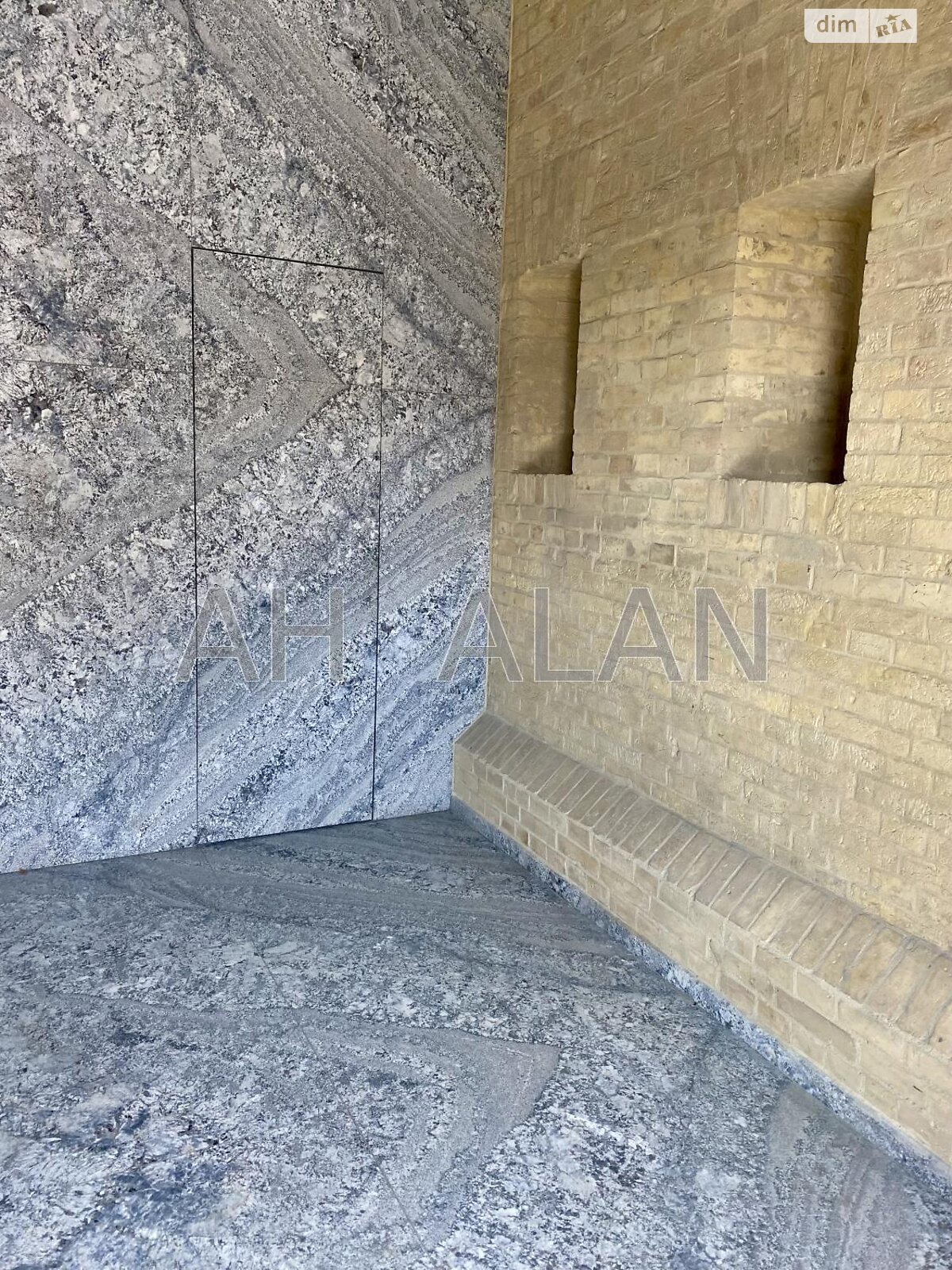 Аренда офисного помещения в Киеве, Ивана Мазепы (Январского Восстания) улица 1, помещений -, этаж - 2 фото 1