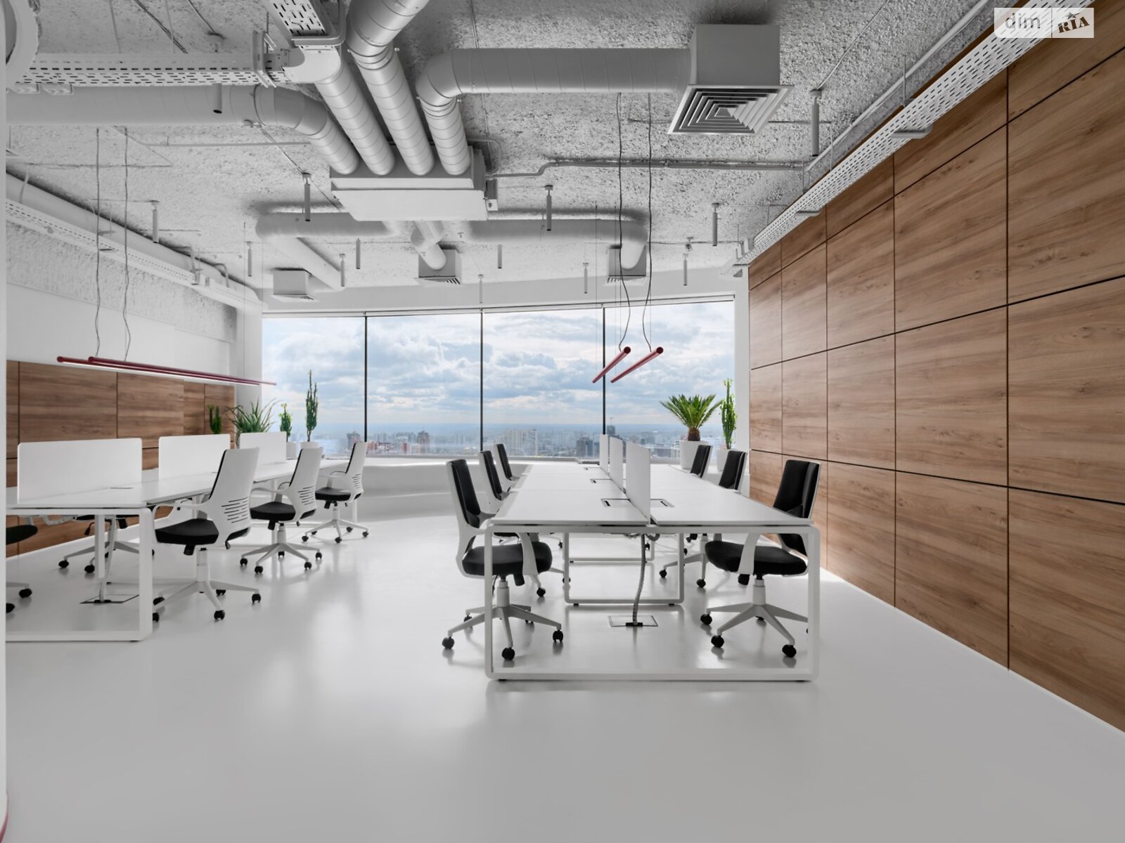 Аренда офисного помещения в Киеве, Кловский спуск 7, помещений - 5, этаж - 40 фото 1 Аренда офисного помещения в Киеве, Кловский спуск 7, помещений - 5, этаж - 40 фото 1