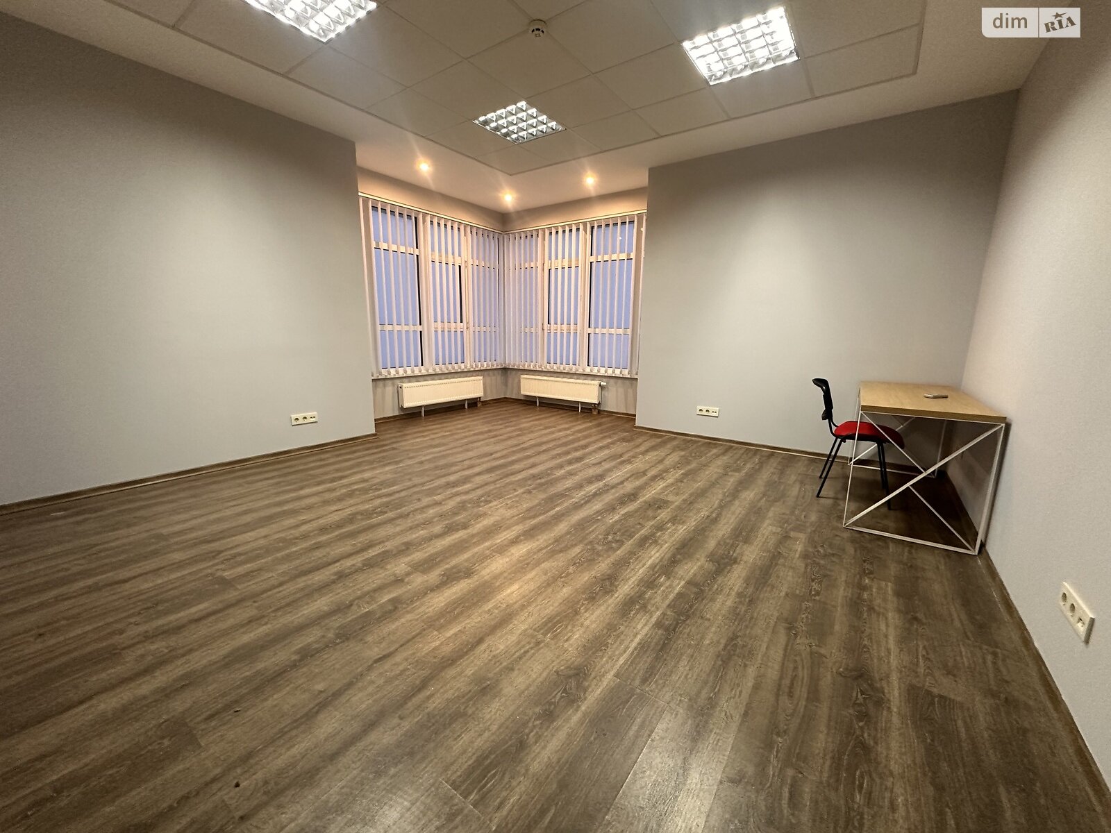 Аренда офисного помещения в Киеве, Кловский спуск 7, помещений - 8, этаж - 22 фото 1