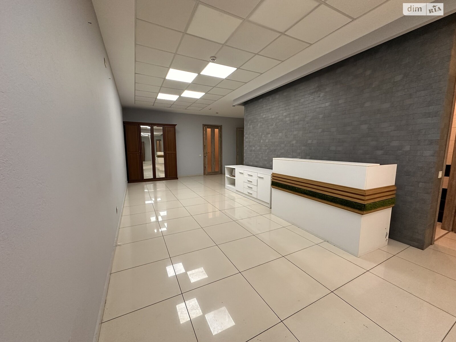 Аренда офисного помещения в Киеве, Кловский спуск 7, помещений - 8, этаж - 22 фото 1