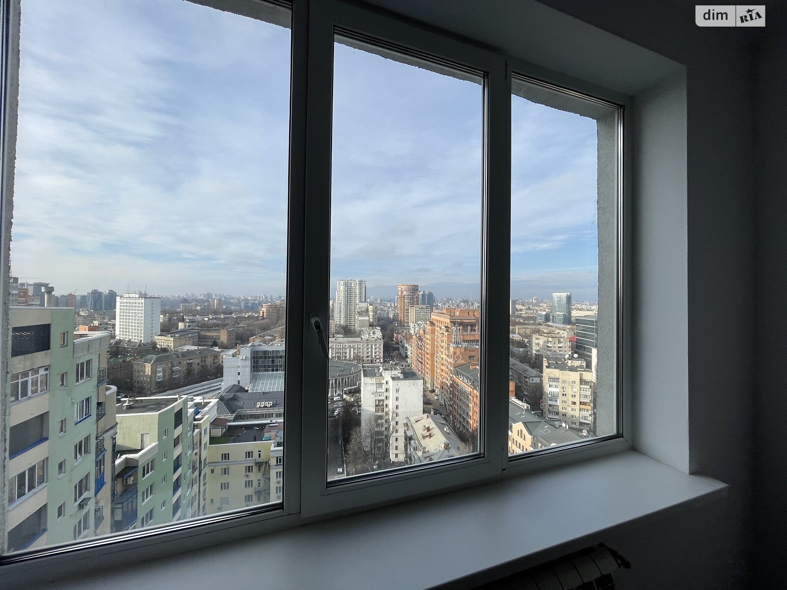 Оренда офісного приміщення в Києві, Князів Острозьких (Московська) вулиця, приміщень - 1, поверх - 19 фото 1