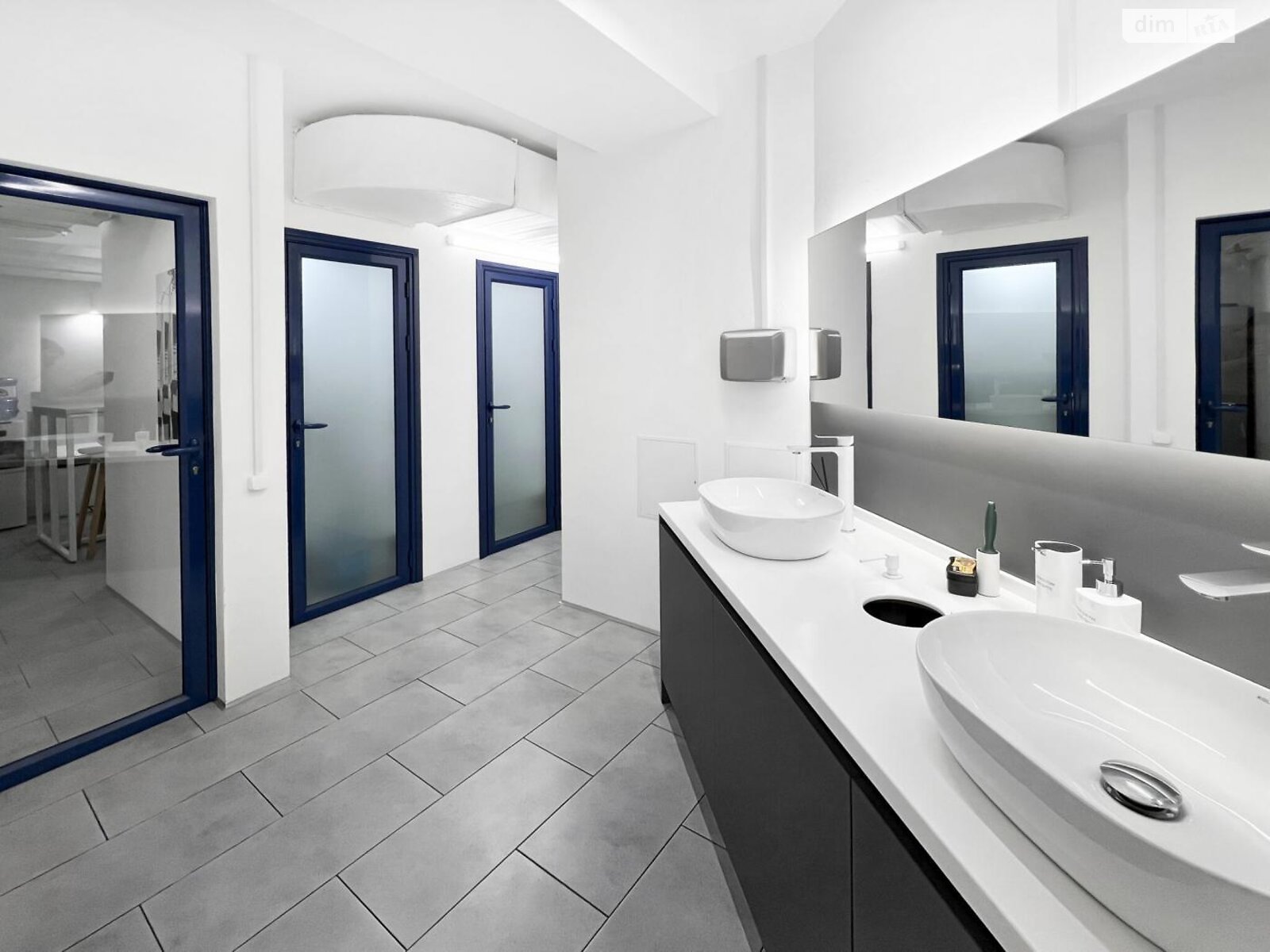 Аренда офисного помещения в Киеве, Шота Руставели улица, помещений - 1, этаж - 4 фото 1 Аренда офисного помещения в Киеве, Шота Руставели улица, помещений - 1, этаж - 4 фото 1