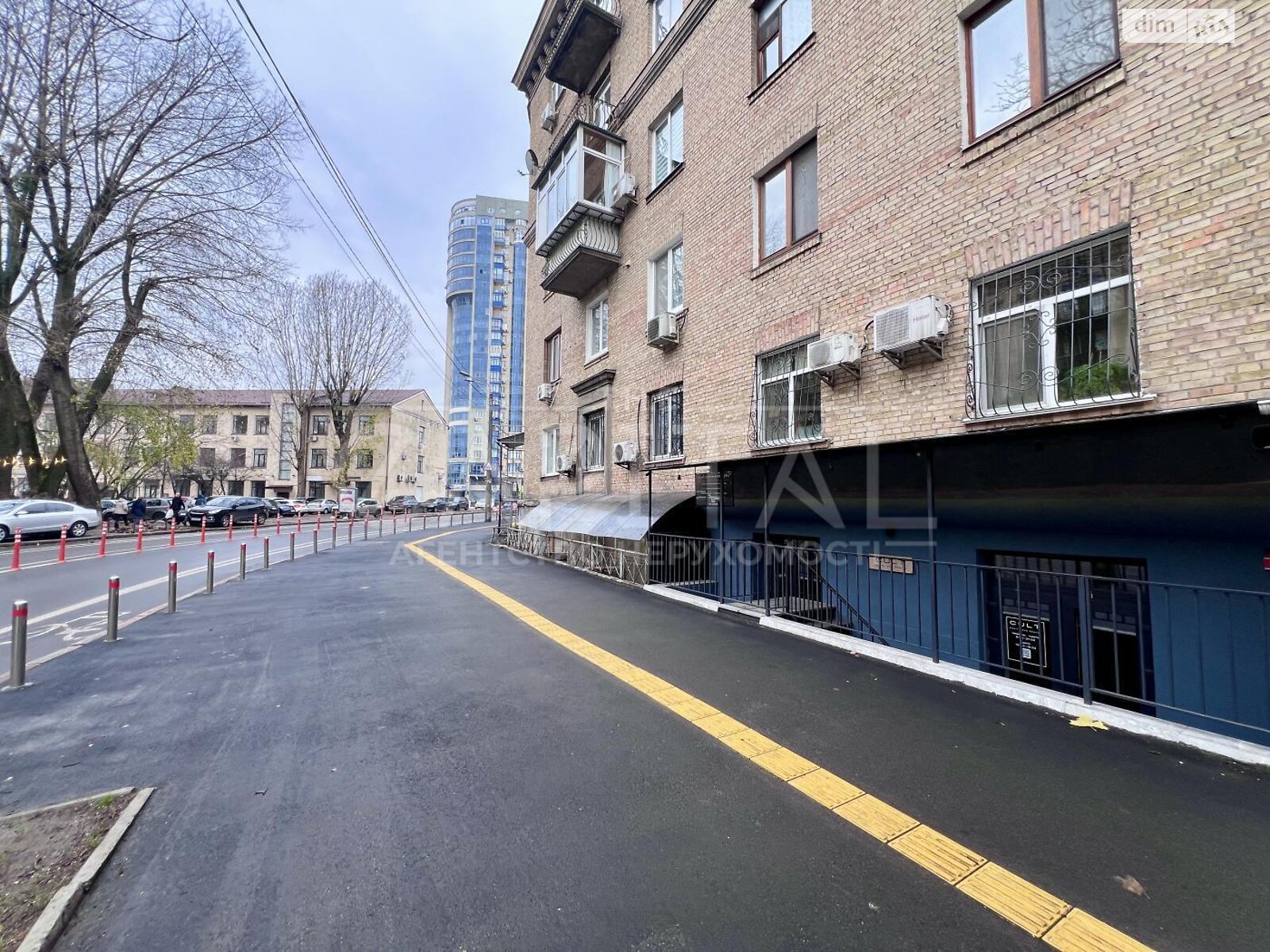 Оренда офісного приміщення в Києві, Князів Острозьких (Московська) вулиця, приміщень - 1, поверх - 1 фото 1 Оренда офісного приміщення в Києві, Князів Острозьких (Московська) вулиця, приміщень - 1, поверх - 1 фото 1