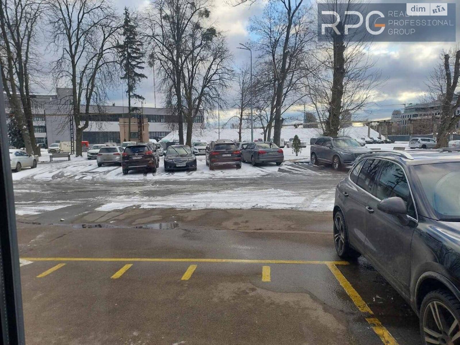 Аренда офисного помещения в Киеве, Лаврская улица 16, помещений - 11, этаж - 1 фото 1 Аренда офисного помещения в Киеве, Лаврская улица 16, помещений - 11, этаж - 1 фото 1