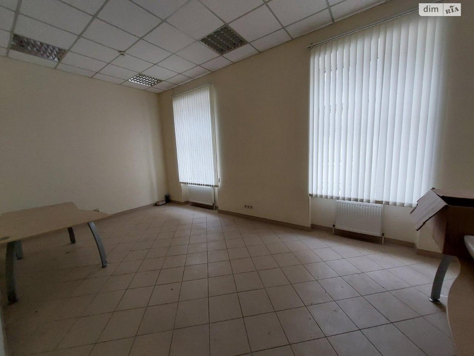 Оренда офісного приміщення в Києві, Лаврська вулиця 16, приміщень - 11, поверх - 1 фото 1 Оренда офісного приміщення в Києві, Лаврська вулиця 16, приміщень - 11, поверх - 1 фото 1