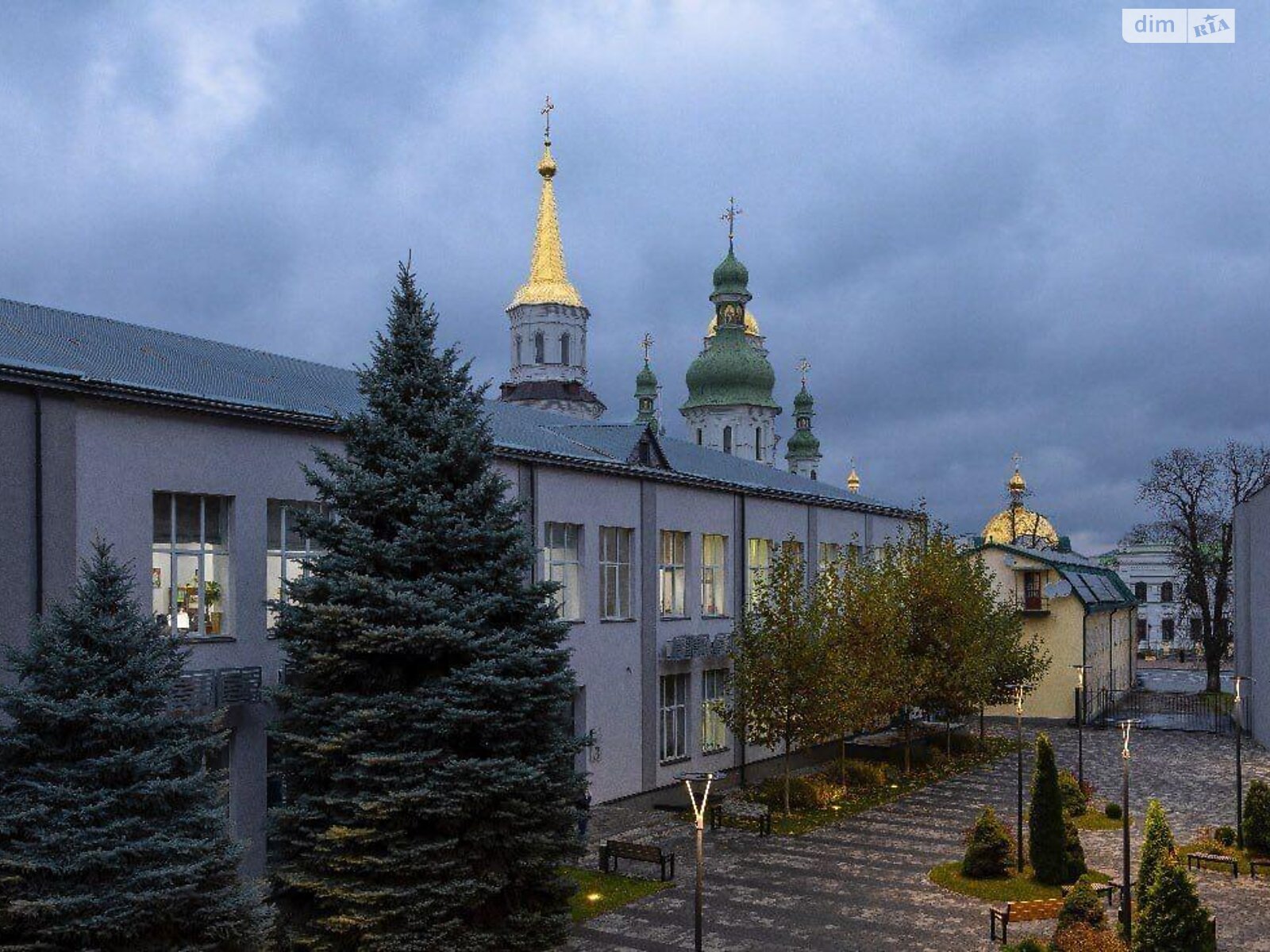 Аренда офисного помещения в Киеве, Лаврская улица 16, помещений - 1, этаж - 3 фото 1 Аренда офисного помещения в Киеве, Лаврская улица 16, помещений - 1, этаж - 3 фото 1