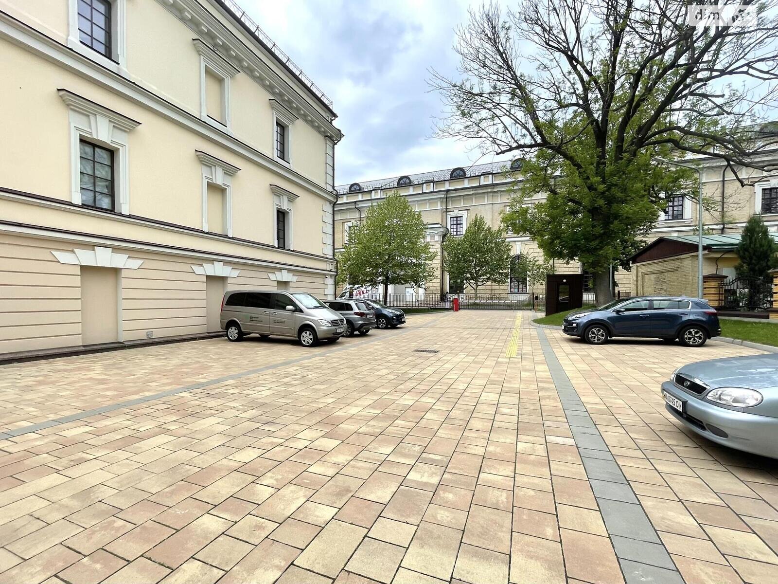 Оренда офісного приміщення в Києві, Лаврська вулиця 16, приміщень - 7, поверх - 1 фото 1 Оренда офісного приміщення в Києві, Лаврська вулиця 16, приміщень - 7, поверх - 1 фото 1