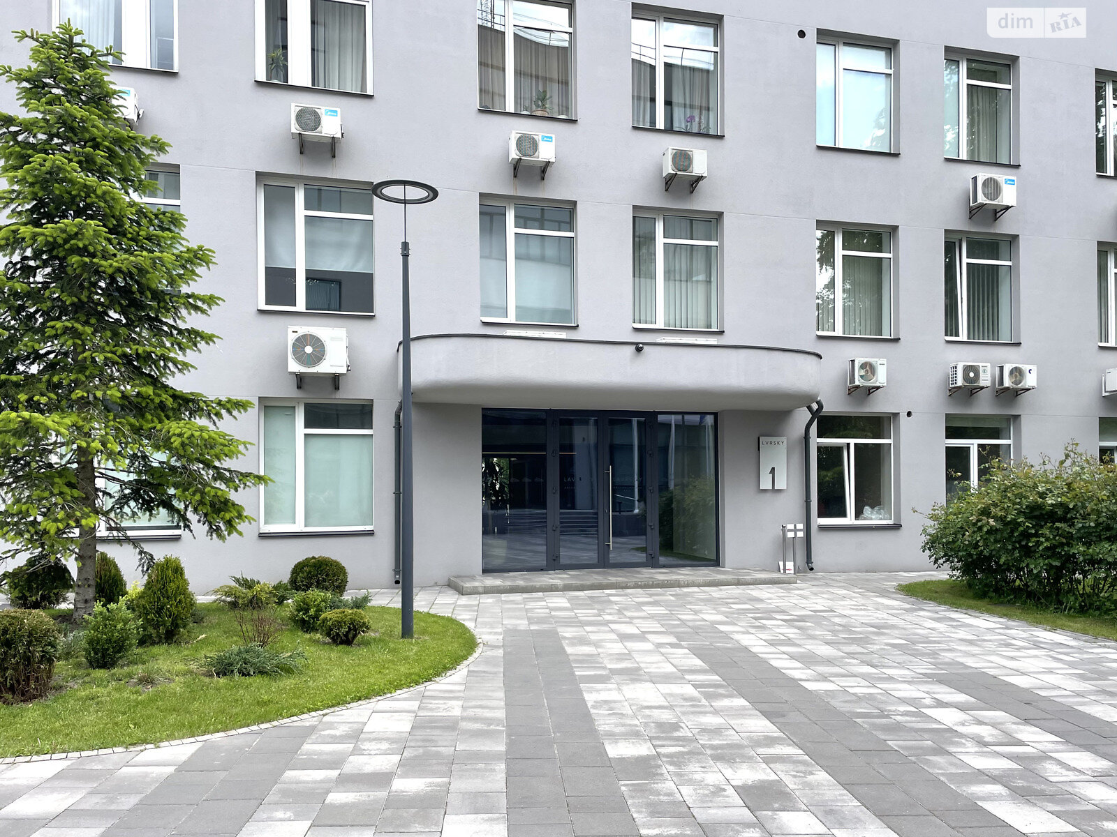 Оренда офісного приміщення в Києві, Лаврська вулиця 16, приміщень - 10, поверх - 4 фото 1 Оренда офісного приміщення в Києві, Лаврська вулиця 16, приміщень - 10, поверх - 4 фото 1