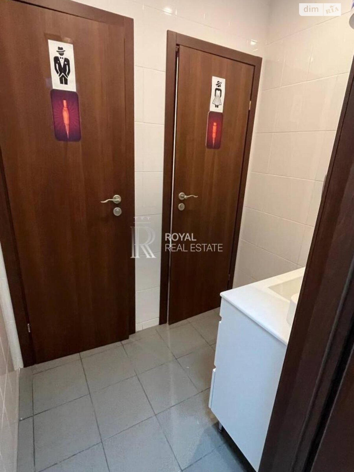 Аренда офисного помещения в Киеве, Лаврская улица 16, помещений - 1, этаж - 1 фото 1