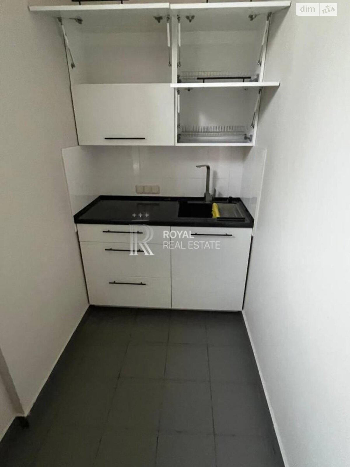 Аренда офисного помещения в Киеве, Лаврская улица 16, помещений - 1, этаж - 1 фото 1