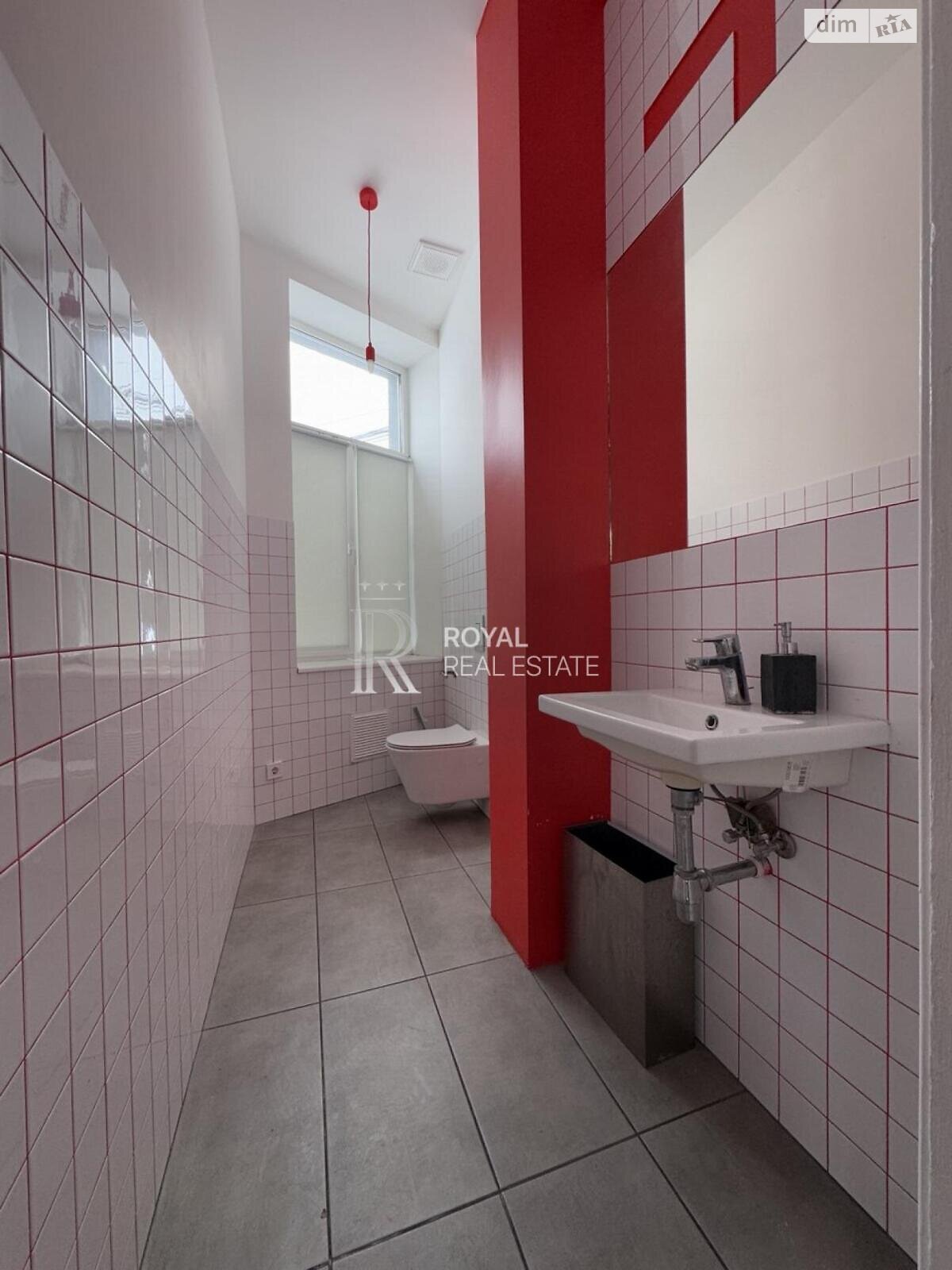 Аренда офисного помещения в Киеве, Лаврская улица 16, помещений - 1, этаж - 2 фото 1 Аренда офисного помещения в Киеве, Лаврская улица 16, помещений - 1, этаж - 2 фото 1