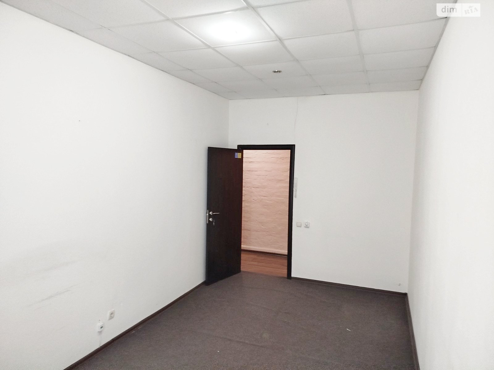 Аренда офисного помещения в Киеве, Левандовская (Анищенко) улица, помещений - 1, этаж - 2 фото 1 Аренда офисного помещения в Киеве, Левандовская (Анищенко) улица, помещений - 1, этаж - 2 фото 1