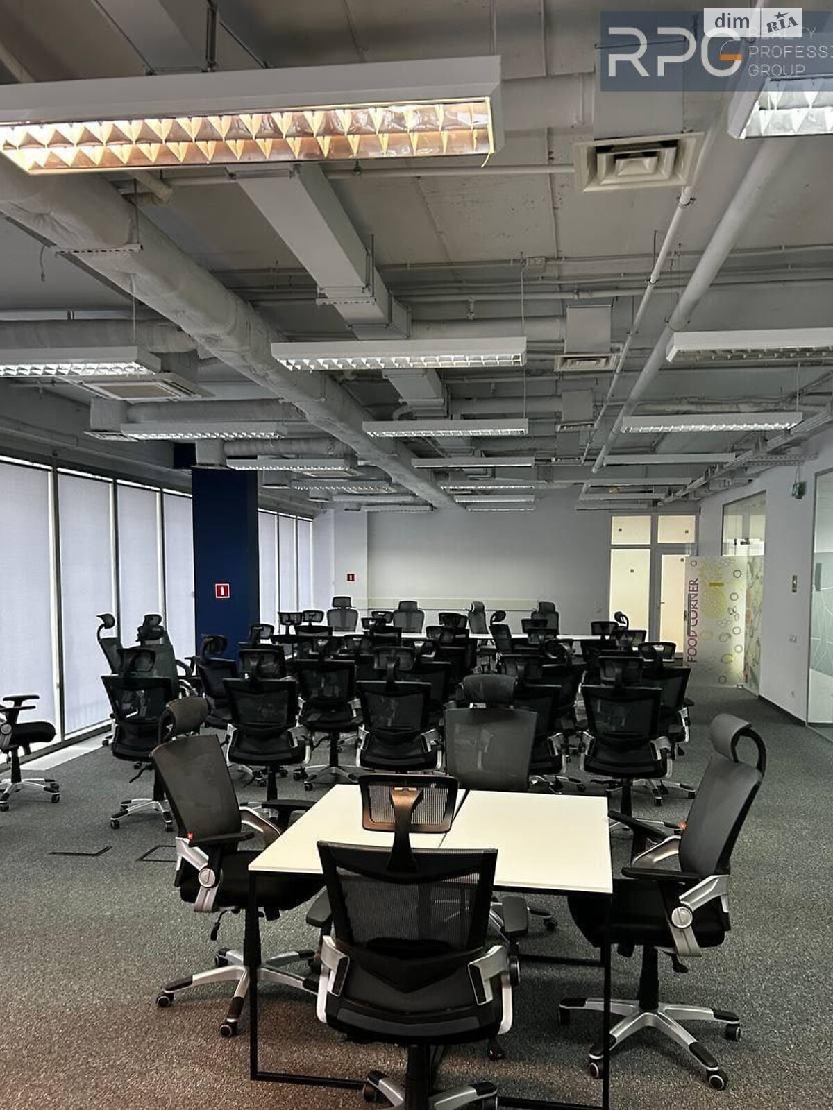 Аренда офисного помещения в Киеве, Лейпцигская улица 15А, помещений - 2, этаж - 3 фото 1
