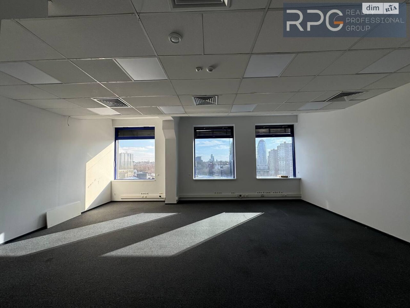 Аренда офисного помещения в Киеве, Лейпцигская улица 15А, помещений - 15, этаж - 5 фото 1