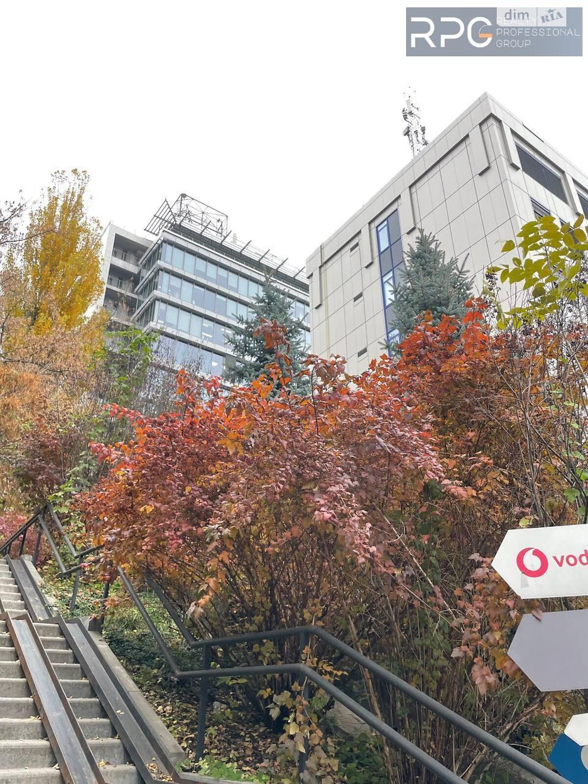 Аренда офисного помещения в Киеве, Лейпцигская улица 15А, помещений - 9, этаж - 3 фото 1