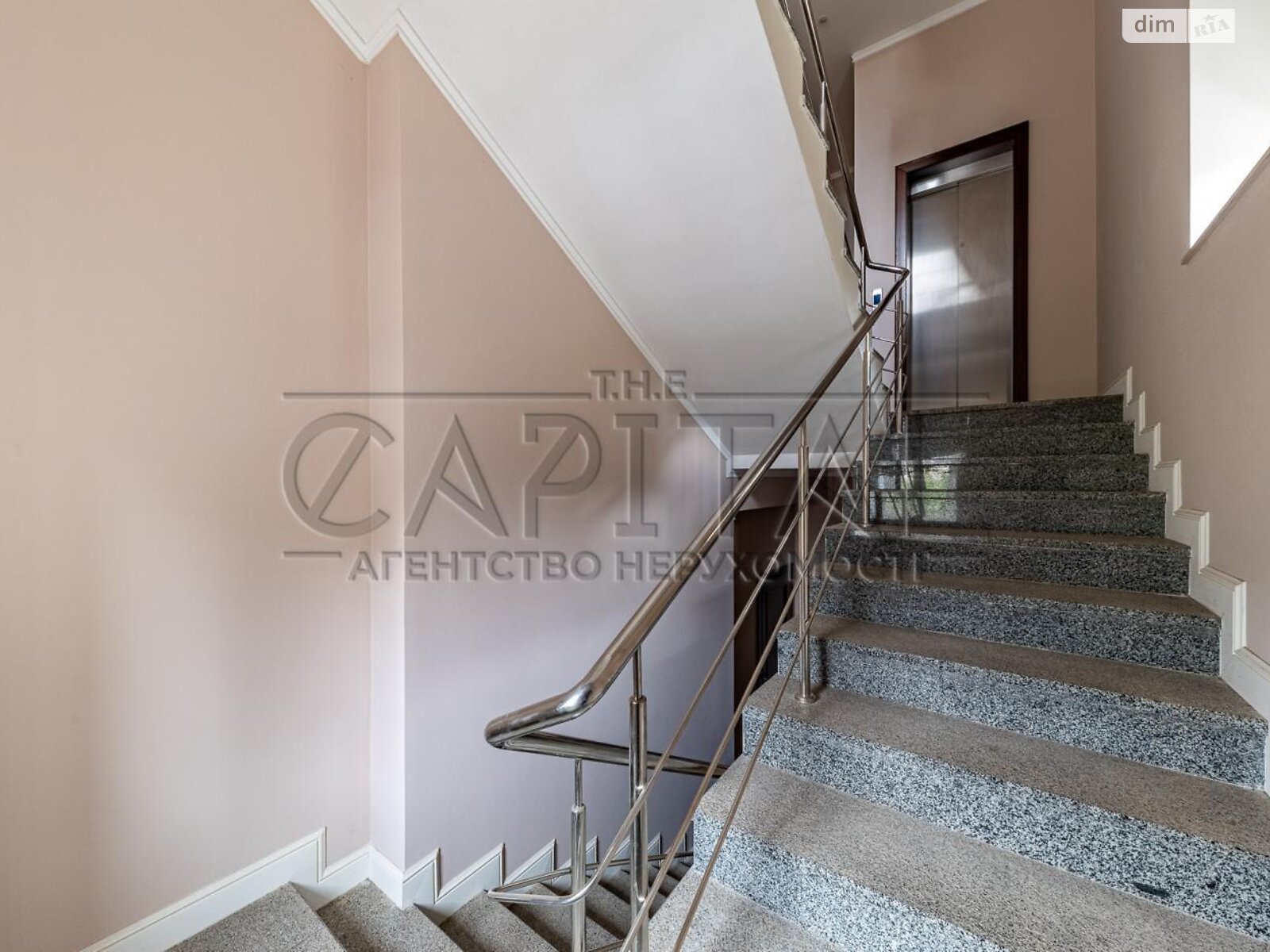 Аренда офисного помещения в Киеве, Лубенская улица, помещений - 5, этаж - 1 фото 1 Аренда офисного помещения в Киеве, Лубенская улица, помещений - 5, этаж - 1 фото 1