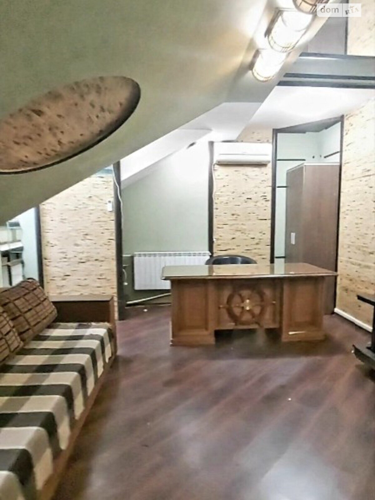 Аренда офисного помещения в Киеве, Мечникова улица 10/2, помещений - 9, этаж - 6 фото 1 Аренда офисного помещения в Киеве, Мечникова улица 10/2, помещений - 9, этаж - 6 фото 1