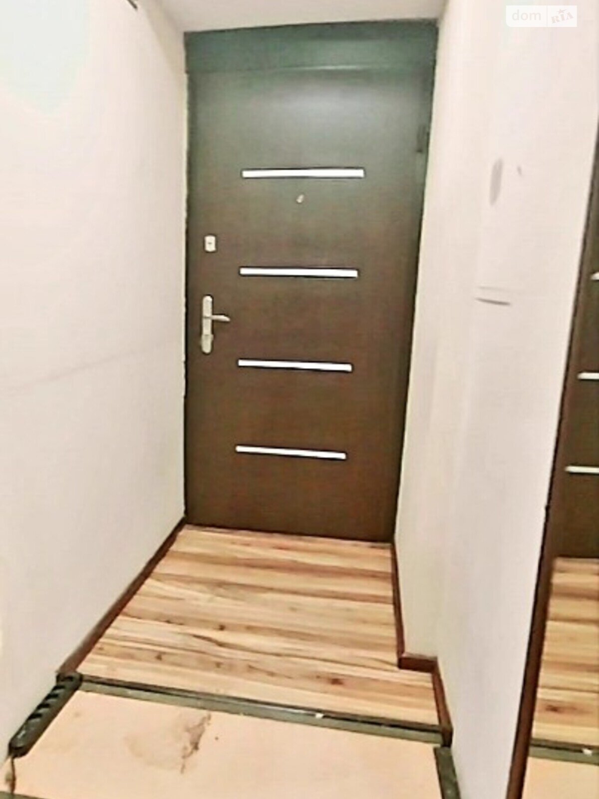 Аренда офисного помещения в Киеве, Мечникова улица 10/2, помещений - 9, этаж - 6 фото 1 Аренда офисного помещения в Киеве, Мечникова улица 10/2, помещений - 9, этаж - 6 фото 1