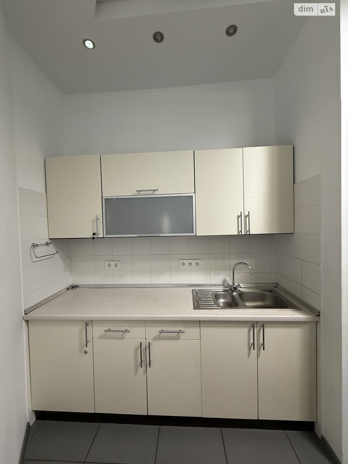 Аренда офисного помещения в Киеве, Мечникова улица 2, помещений - 10, этаж - 17 фото 1