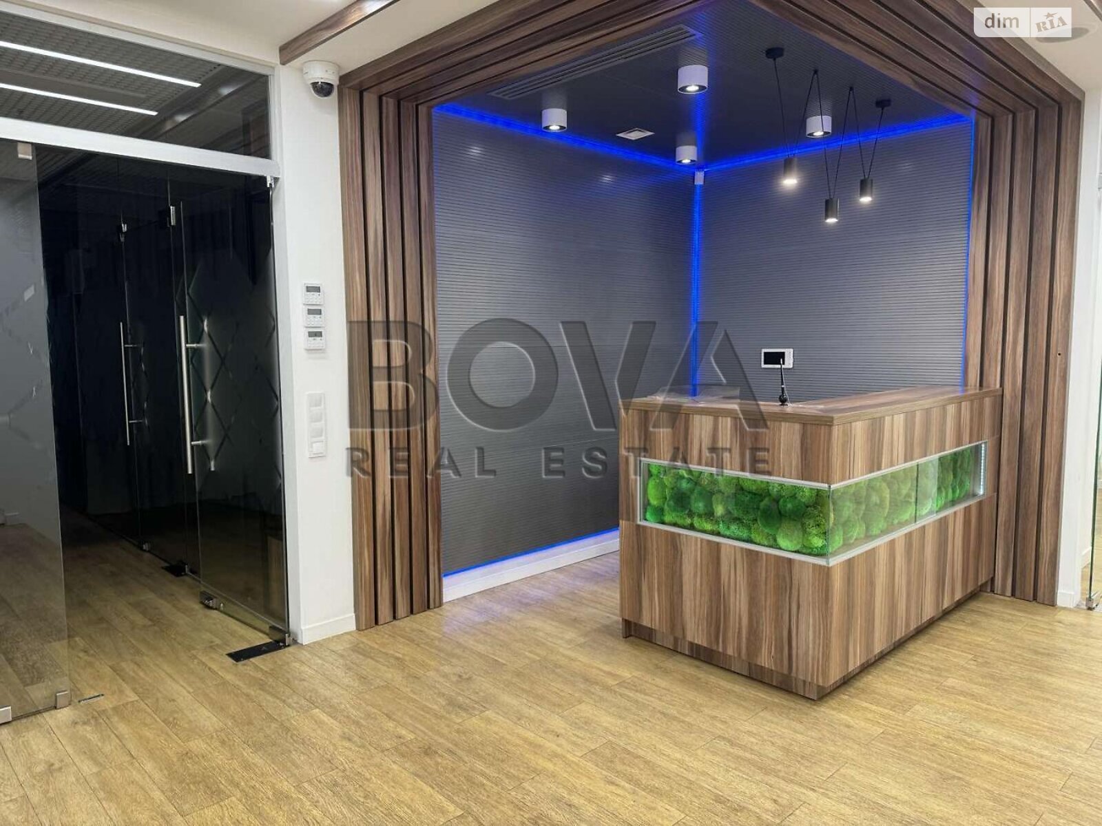 Аренда офисного помещения в Киеве, Михайла Грушевского улица 9Б, помещений - 10, этаж - 6 фото 1