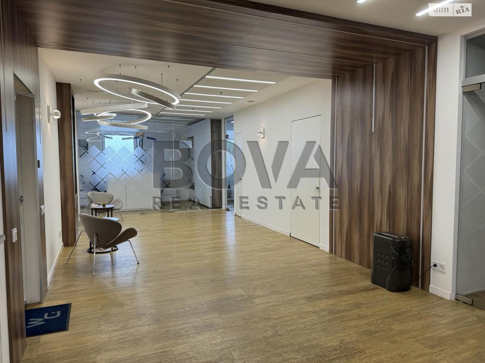 Аренда офисного помещения в Киеве, Михайла Грушевского улица 9Б, помещений - 10, этаж - 6 фото 1