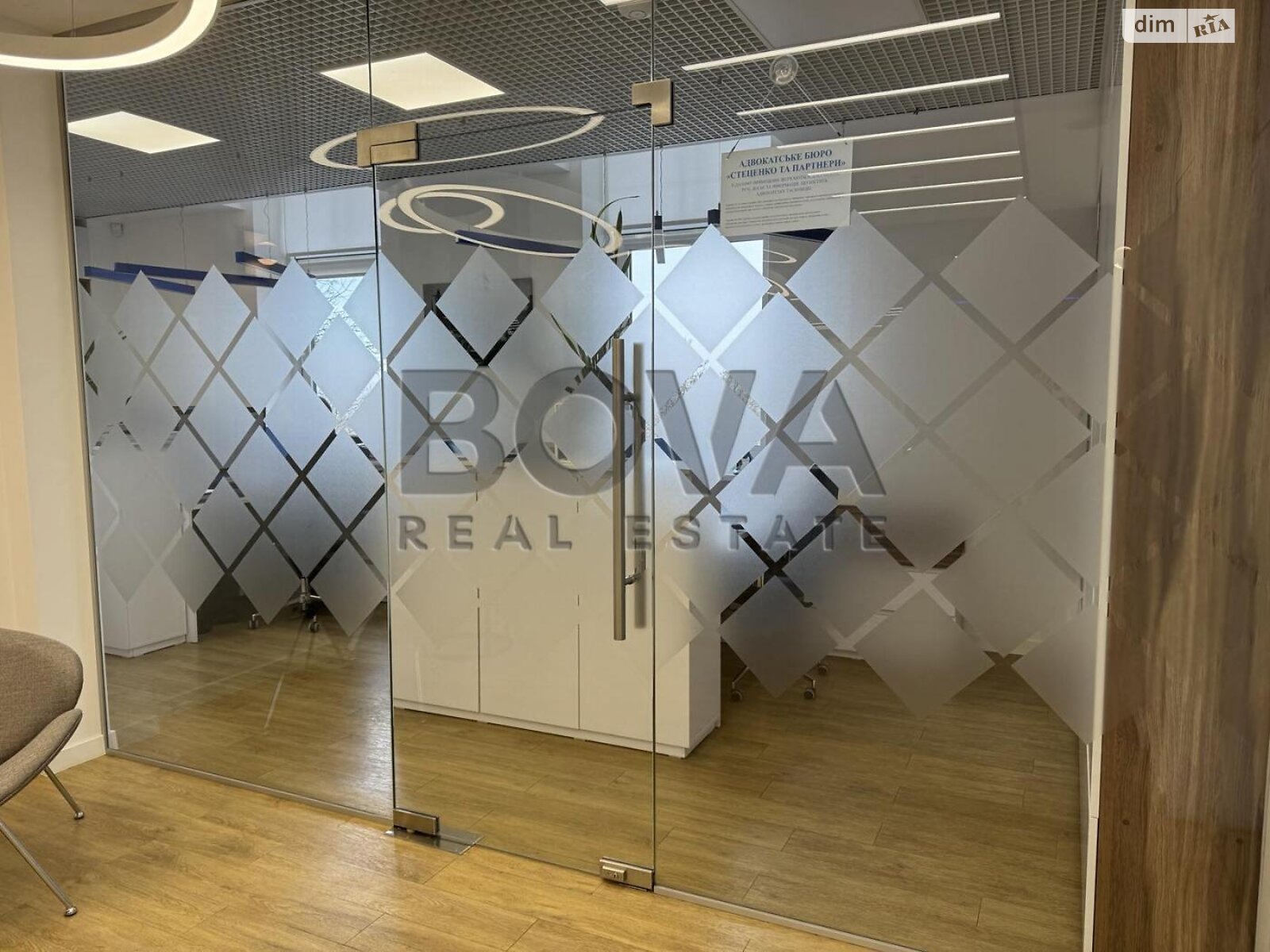 Аренда офисного помещения в Киеве, Михайла Грушевского улица 9Б, помещений - 10, этаж - 6 фото 1