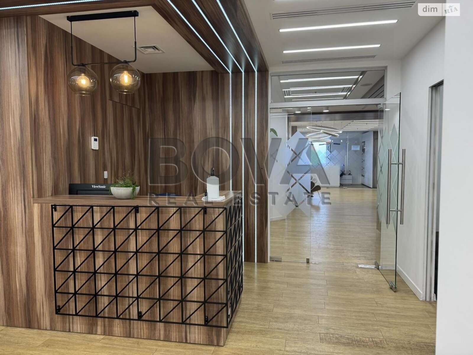 Аренда офисного помещения в Киеве, Михайла Грушевского улица 9Б, помещений - 10, этаж - 6 фото 1