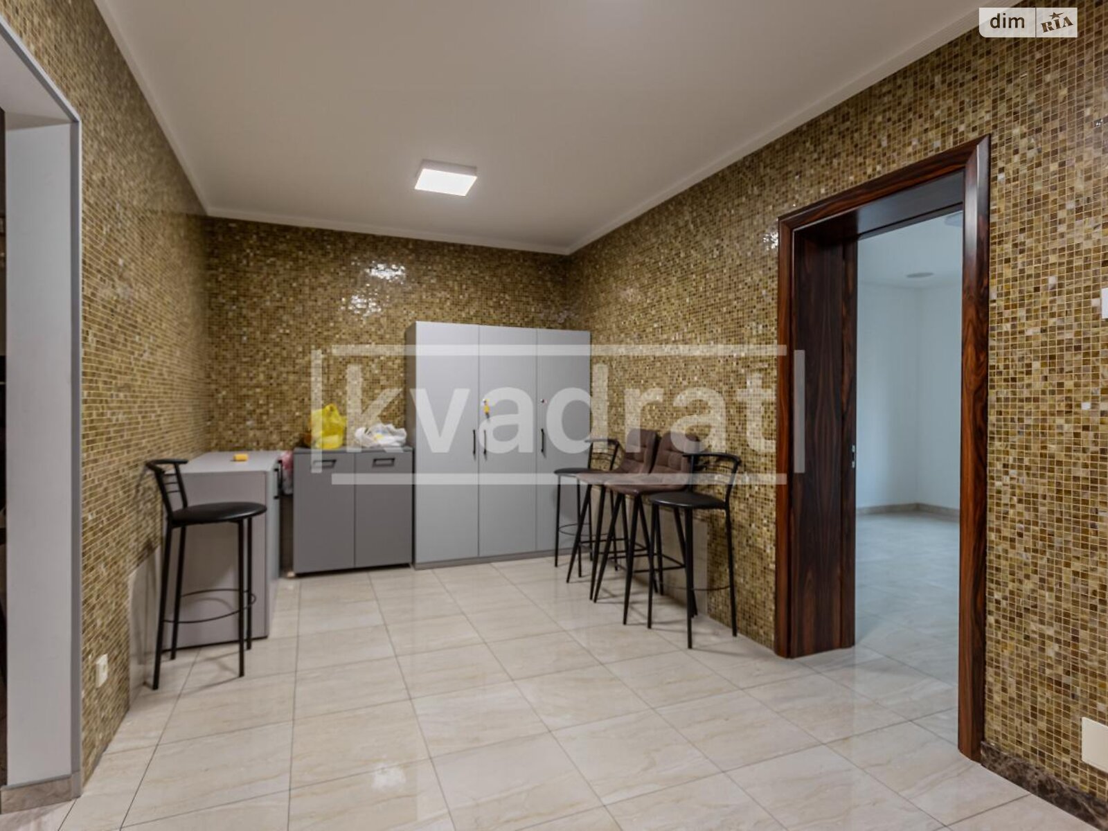 Оренда офісного приміщення в Києві, Редутна вулиця 10, приміщень - 15, поверх - 1 фото 1