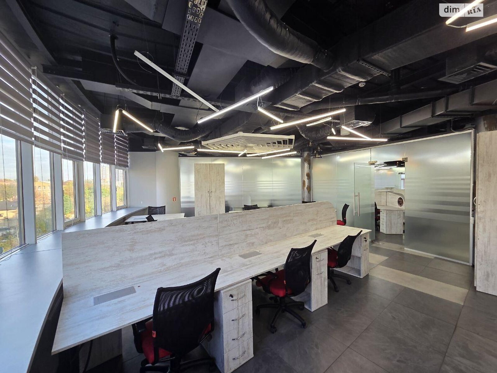 Аренда офисного помещения в Киеве, Старонаводницкая улица 4В, помещений - 10, этаж - 5 фото 1