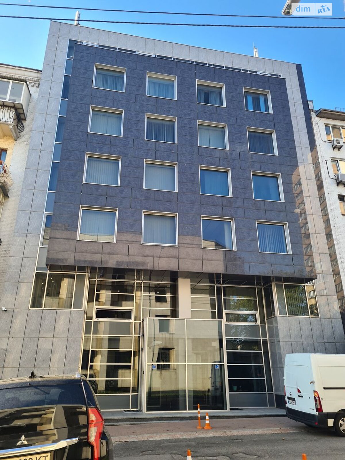 Аренда офисного помещения в Киеве, Степана Ковнира (Ластовского) улица 5, помещений - 16, этаж - 1 фото 1 Аренда офисного помещения в Киеве, Степана Ковнира (Ластовского) улица 5, помещений - 16, этаж - 1 фото 1