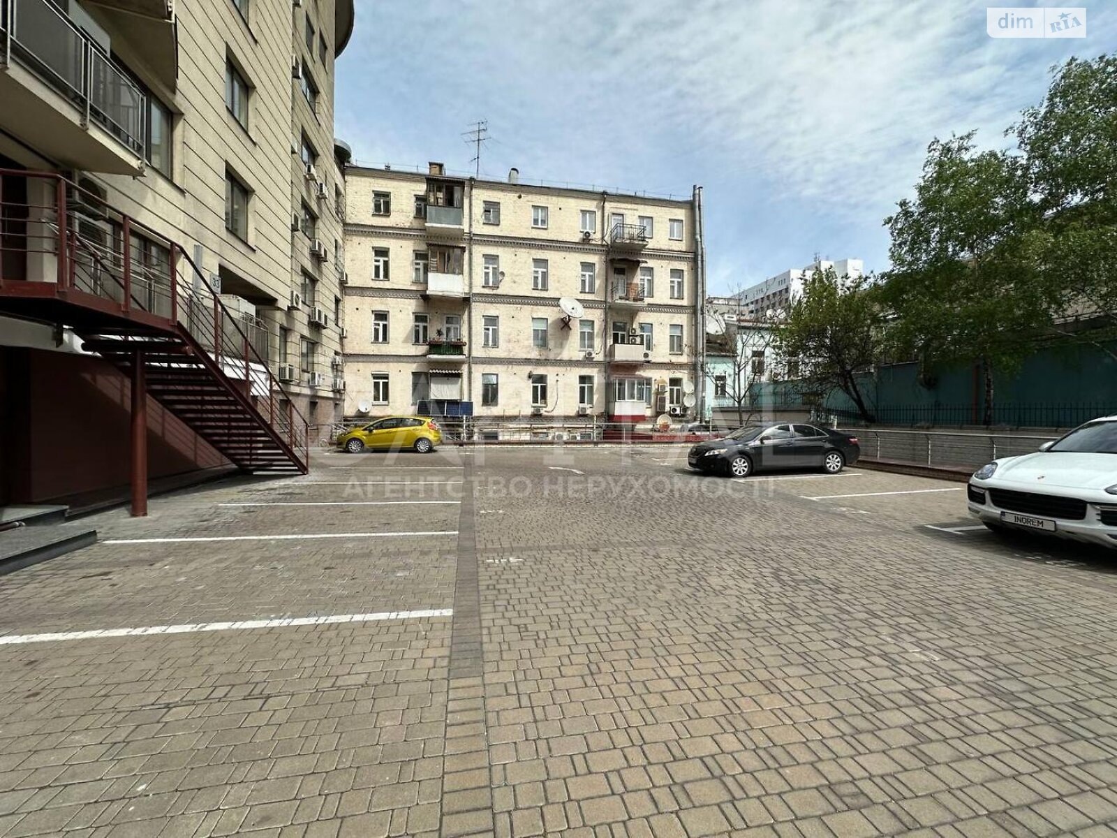 Оренда офісного приміщення в Києві, Тараса Шевченка бульвар 33Б, приміщень - 1, поверх - 3 фото 1 Оренда офісного приміщення в Києві, Тараса Шевченка бульвар 33Б, приміщень - 1, поверх - 3 фото 1