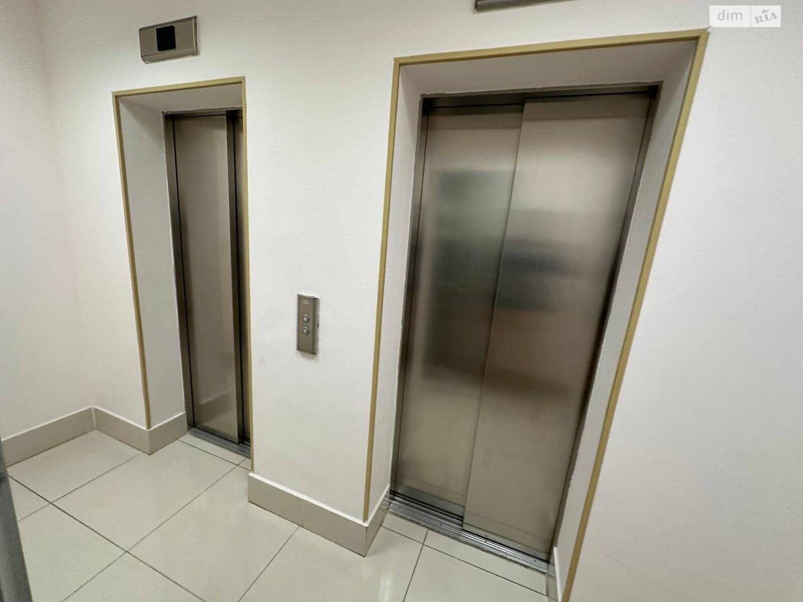 Оренда офісного приміщення в Києві, Тараса Шевченка бульвар 33Б, приміщень - 1, поверх - 1 фото 1 Оренда офісного приміщення в Києві, Тараса Шевченка бульвар 33Б, приміщень - 1, поверх - 1 фото 1