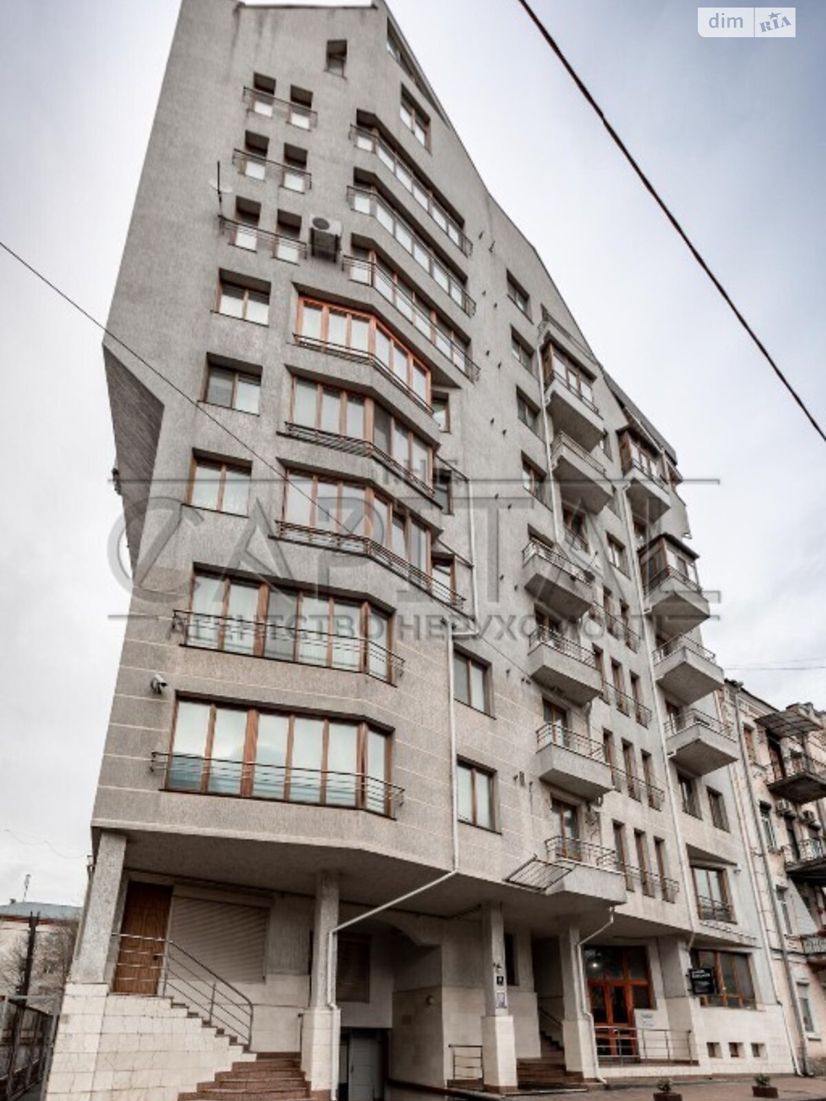 Аренда офисного помещения в Киеве, Бутышев (Иванова) переулок 13, помещений - 5, этаж - 1 фото 1