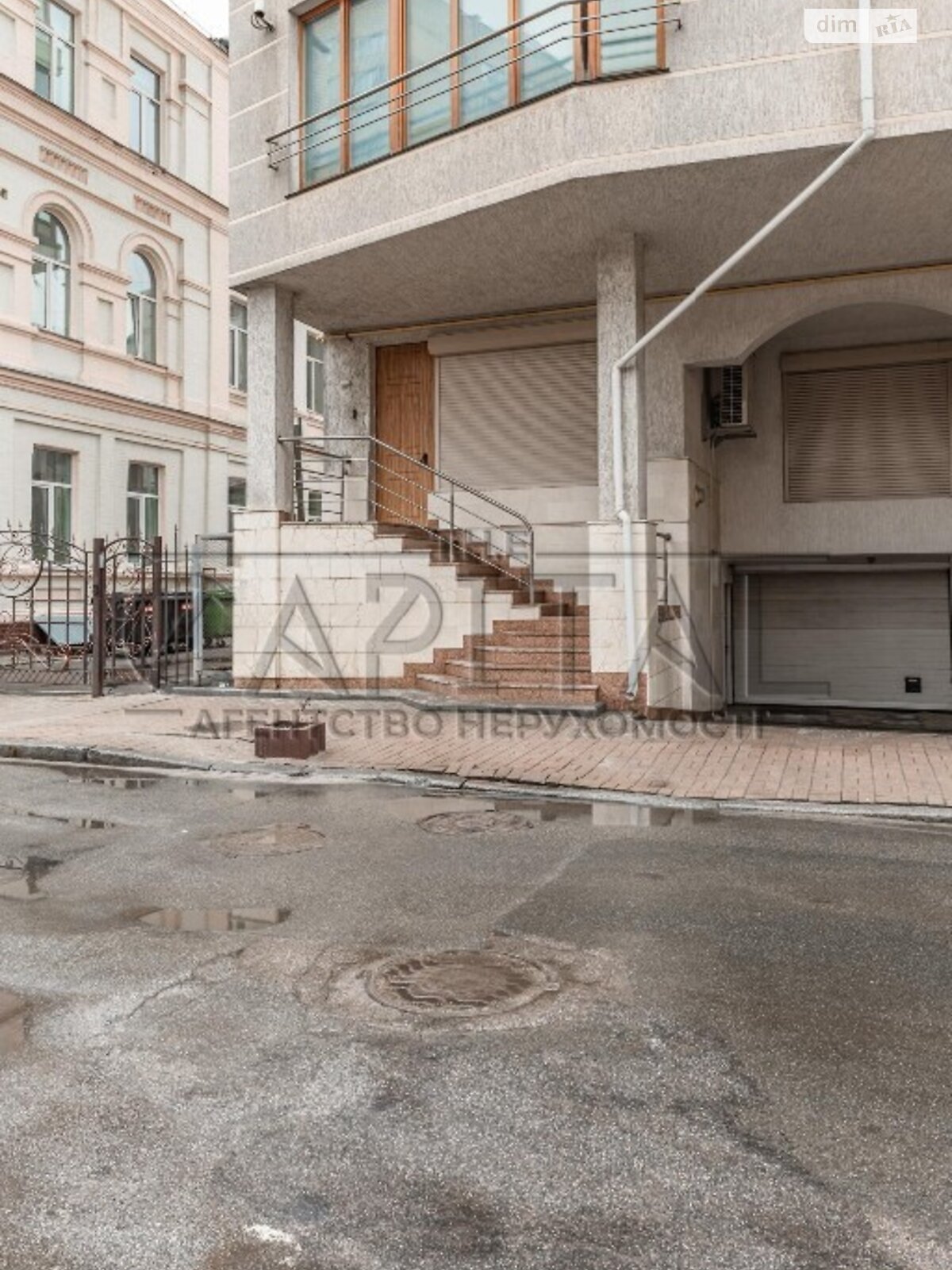 Аренда офисного помещения в Киеве, Бутышев (Иванова) переулок 13, помещений - 5, этаж - 1 фото 1