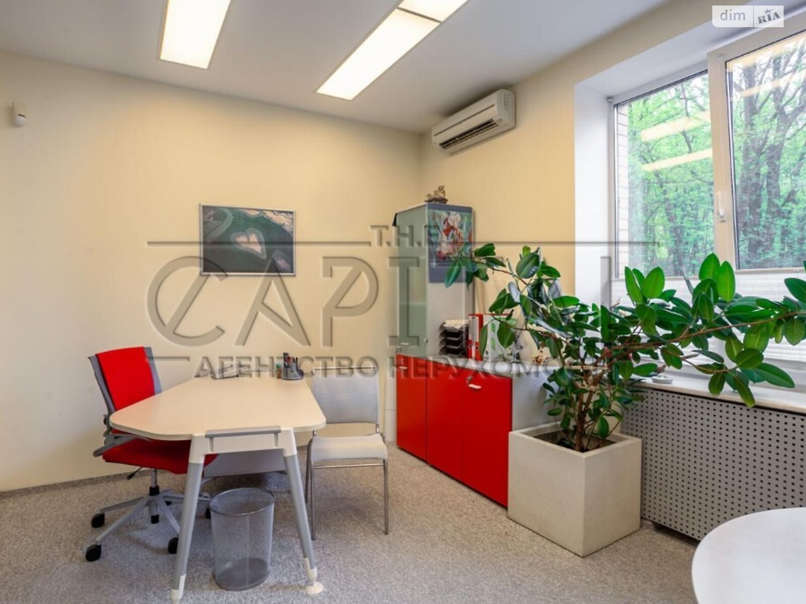 Аренда офисного помещения в Киеве, Деловая улица 2А, помещений - 5, этаж - 2 фото 1