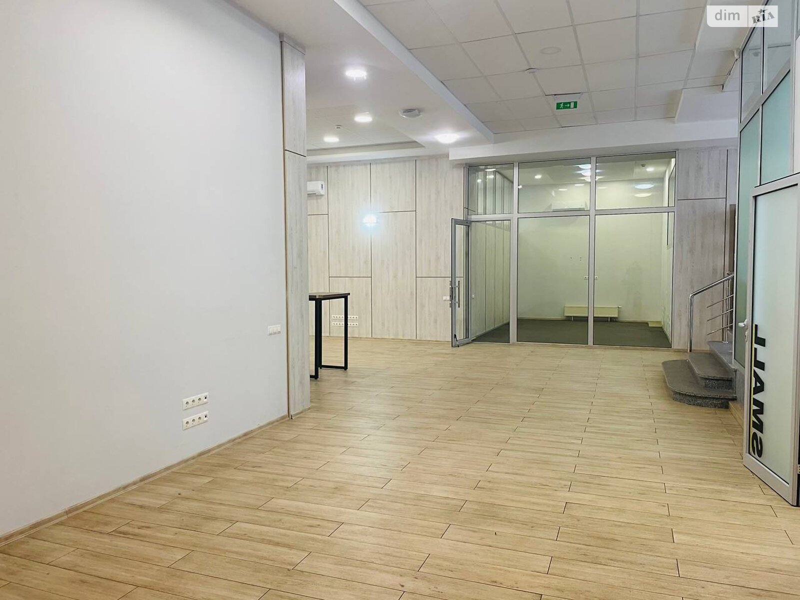 Оренда офісного приміщення в Києві, Ділова (Димитрова) вулиця, приміщень - 5, поверх - 1 фото 1 Оренда офісного приміщення в Києві, Ділова (Димитрова) вулиця, приміщень - 5, поверх - 1 фото 1
