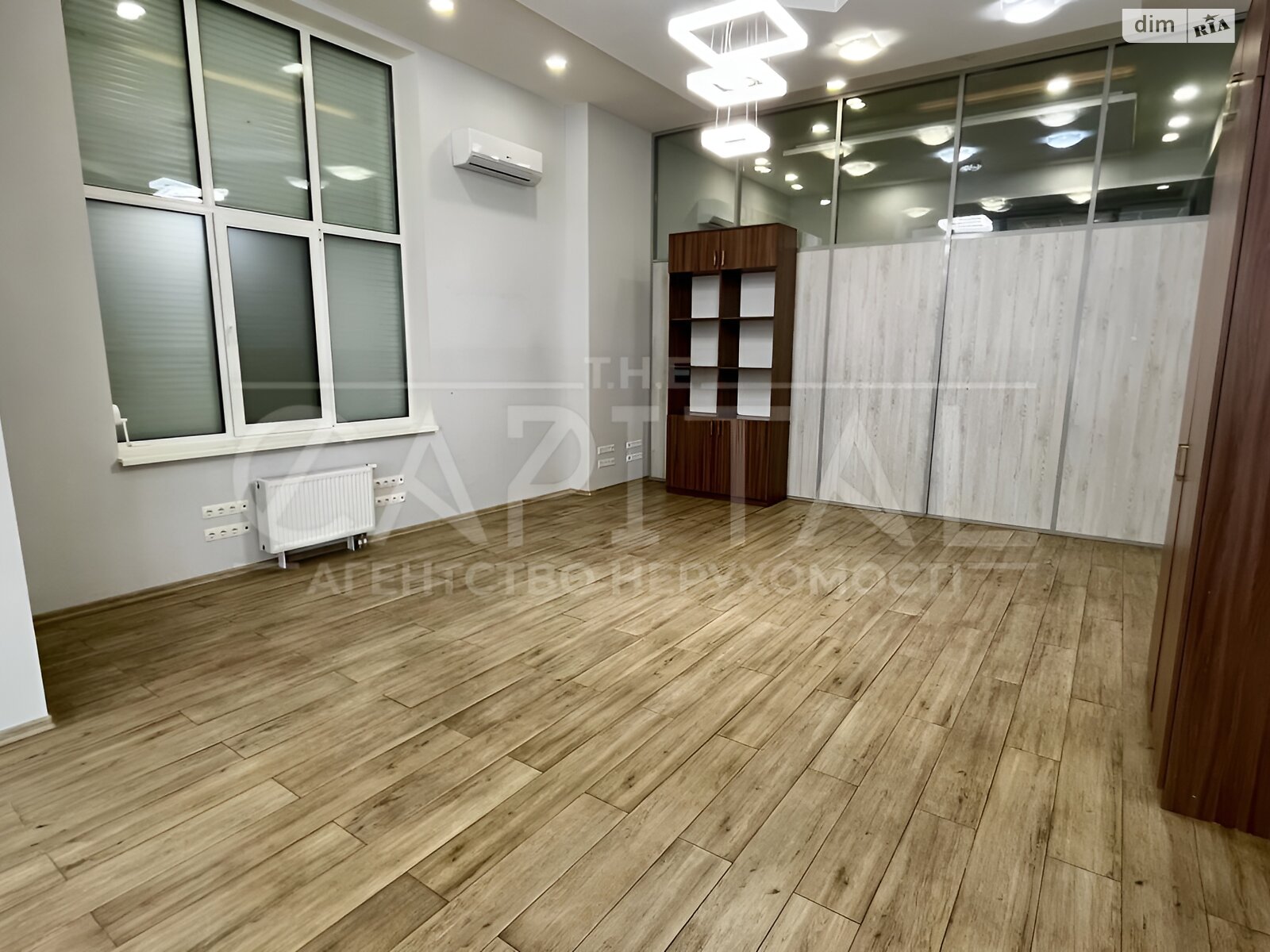 Аренда офисного помещения в Киеве, Деловая улица 2Б, помещений - 4, этаж - 1 фото 1 Аренда офисного помещения в Киеве, Деловая улица 2Б, помещений - 4, этаж - 1 фото 1