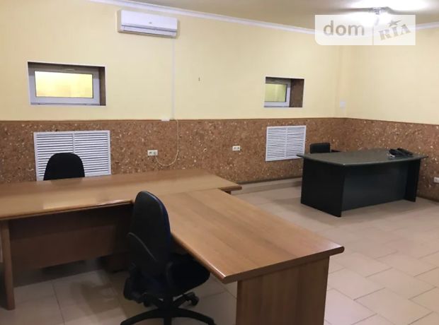 Аренда офисного помещения в Киеве, Дружбы Народов бульвар 26-1 26/1, помещений - 3, этаж - 1 фото 1 Аренда офисного помещения в Киеве, Дружбы Народов бульвар 26-1 26/1, помещений - 3, этаж - 1 фото 1