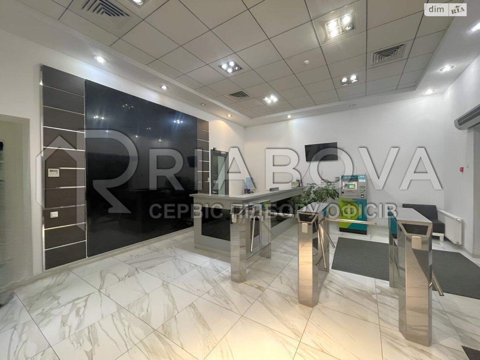Оренда офісного приміщення в Києві, Дружби Народів бульвар, приміщень - 15, поверх - 3 фото 1 Оренда офісного приміщення в Києві, Дружби Народів бульвар, приміщень - 15, поверх - 3 фото 1