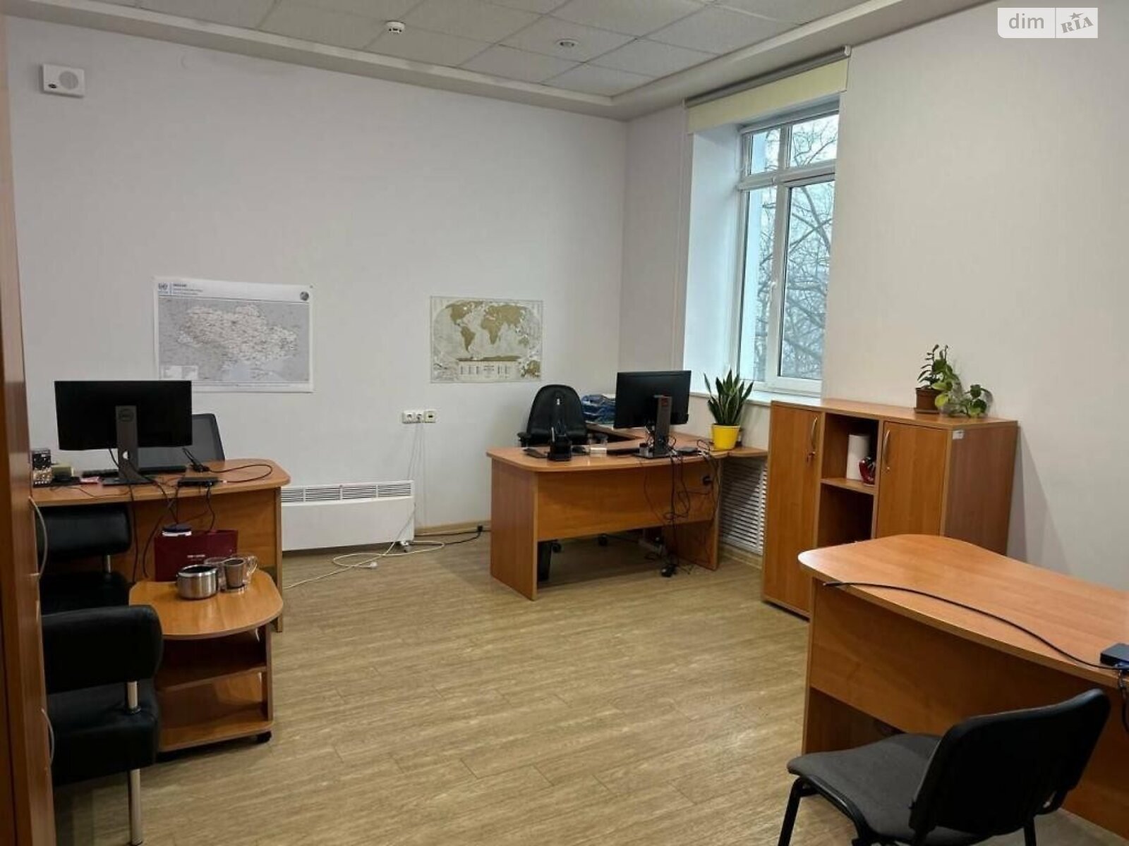 Аренда офисного помещения в Киеве, Институтская улица 28, помещений - 6, этаж - 2 фото 1