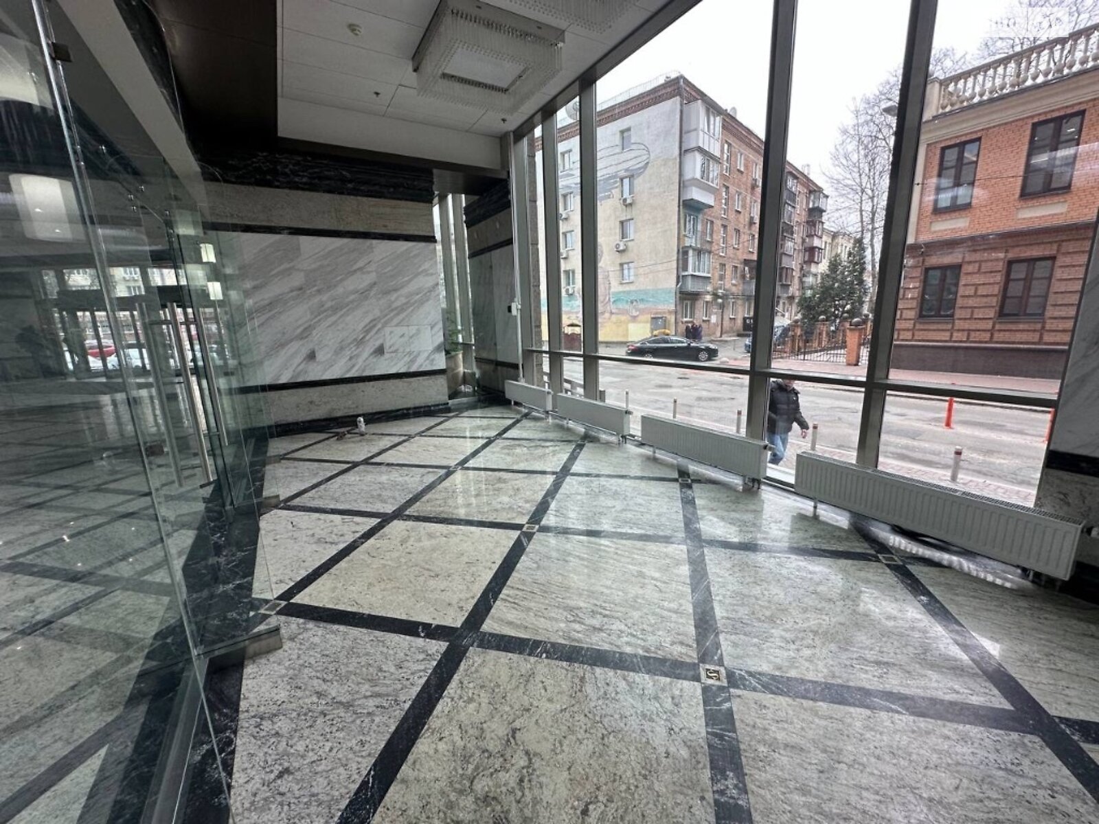 Аренда офисного помещения в Киеве, Князей Острожских (Московская) улица, помещений -, этаж - 1 фото 1 Аренда офисного помещения в Киеве, Князей Острожских (Московская) улица, помещений -, этаж - 1 фото 1