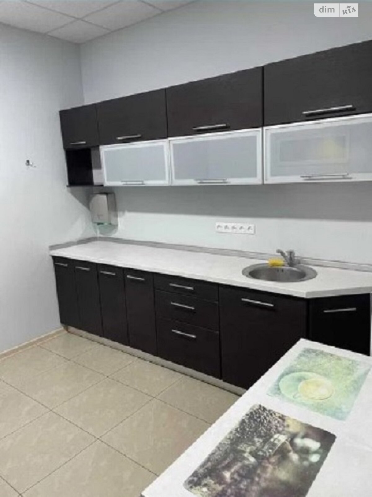 Оренда офісного приміщення в Києві, Коновальця Євгена вулиця 32Г, приміщень - 7, поверх - 1 фото 1 Оренда офісного приміщення в Києві, Коновальця Євгена вулиця 32Г, приміщень - 7, поверх - 1 фото 1