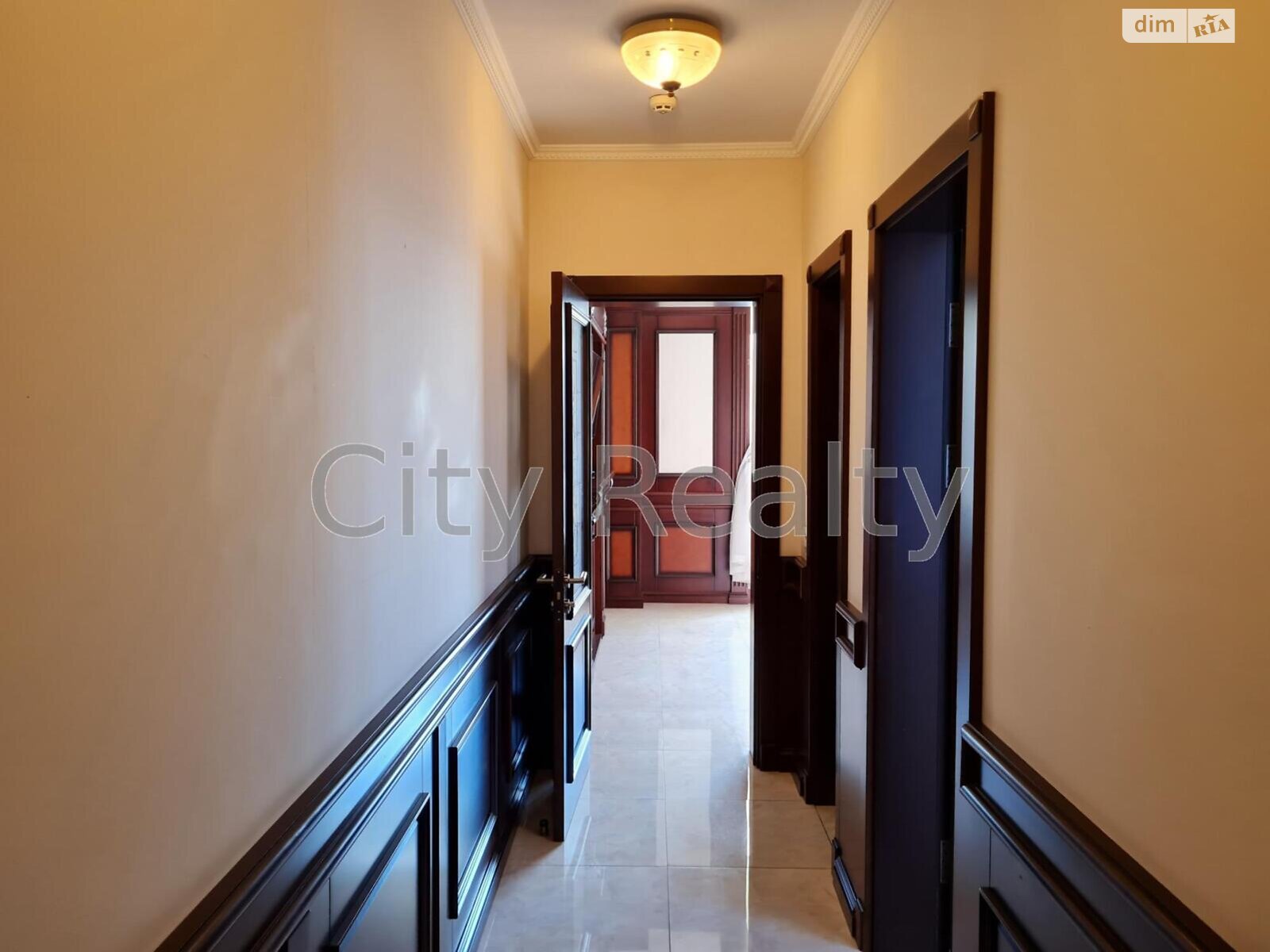 Оренда офісного приміщення в Києві, Хрещатик вулиця 7/11, приміщень - 3, поверх - 2 фото 1 Оренда офісного приміщення в Києві, Хрещатик вулиця 7/11, приміщень - 3, поверх - 2 фото 1