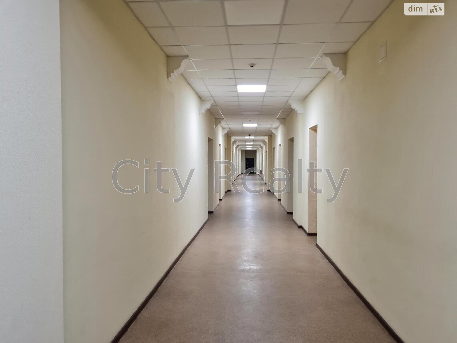Оренда офісного приміщення в Києві, Хрещатик вулиця 7/11, приміщень - 3, поверх - 2 фото 1 Оренда офісного приміщення в Києві, Хрещатик вулиця 7/11, приміщень - 3, поверх - 2 фото 1