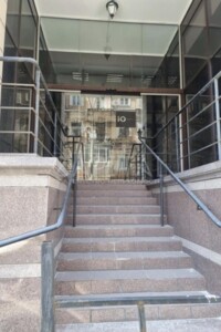 Аренда офисного помещения в Киеве, Круглоуниверситетская улица 3-5, помещений - 5, этаж - 1 фото 2