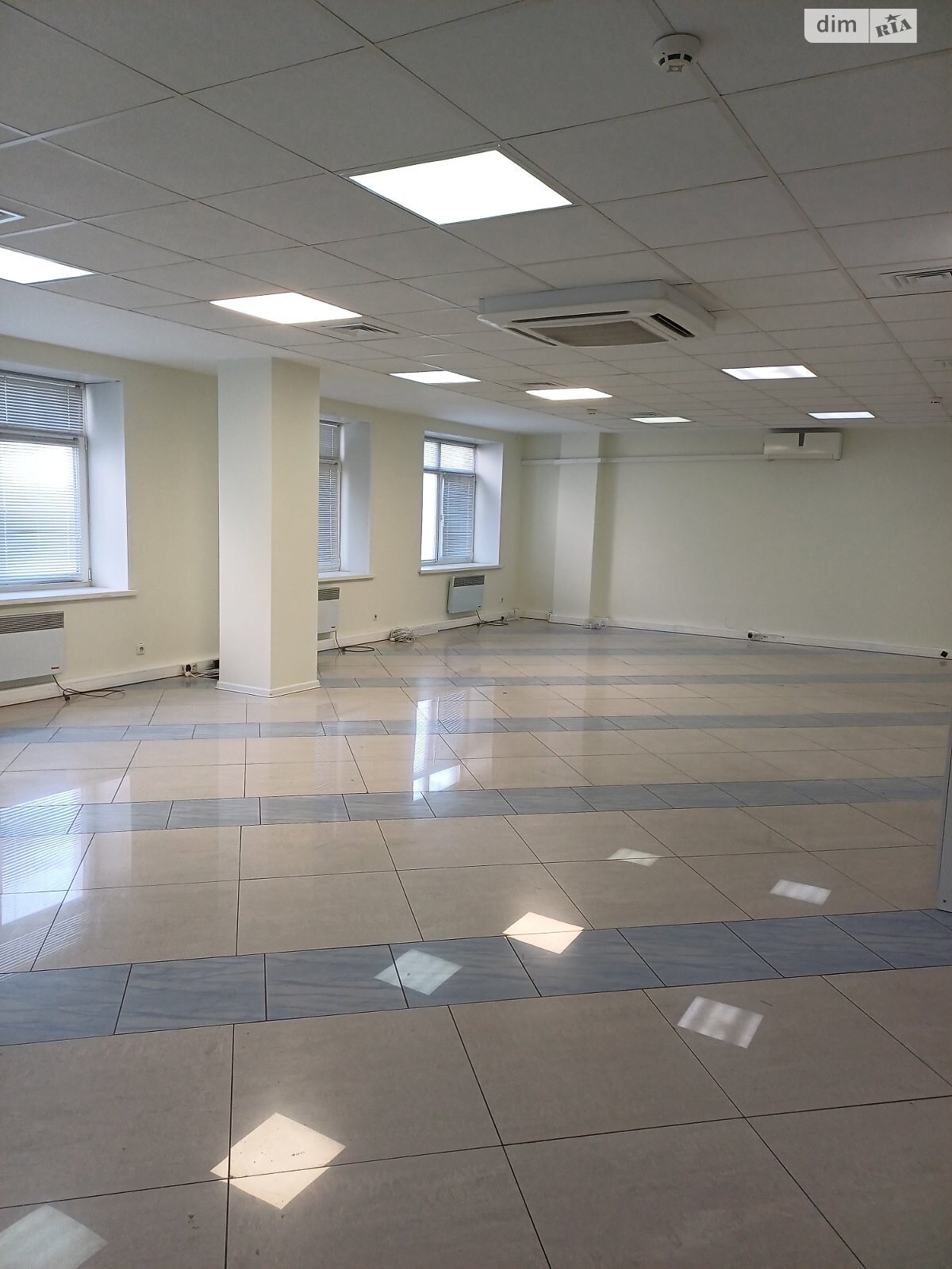 Аренда офисного помещения в Киеве, Лескова улица 4, помещений - 5, этаж - 6 фото 1