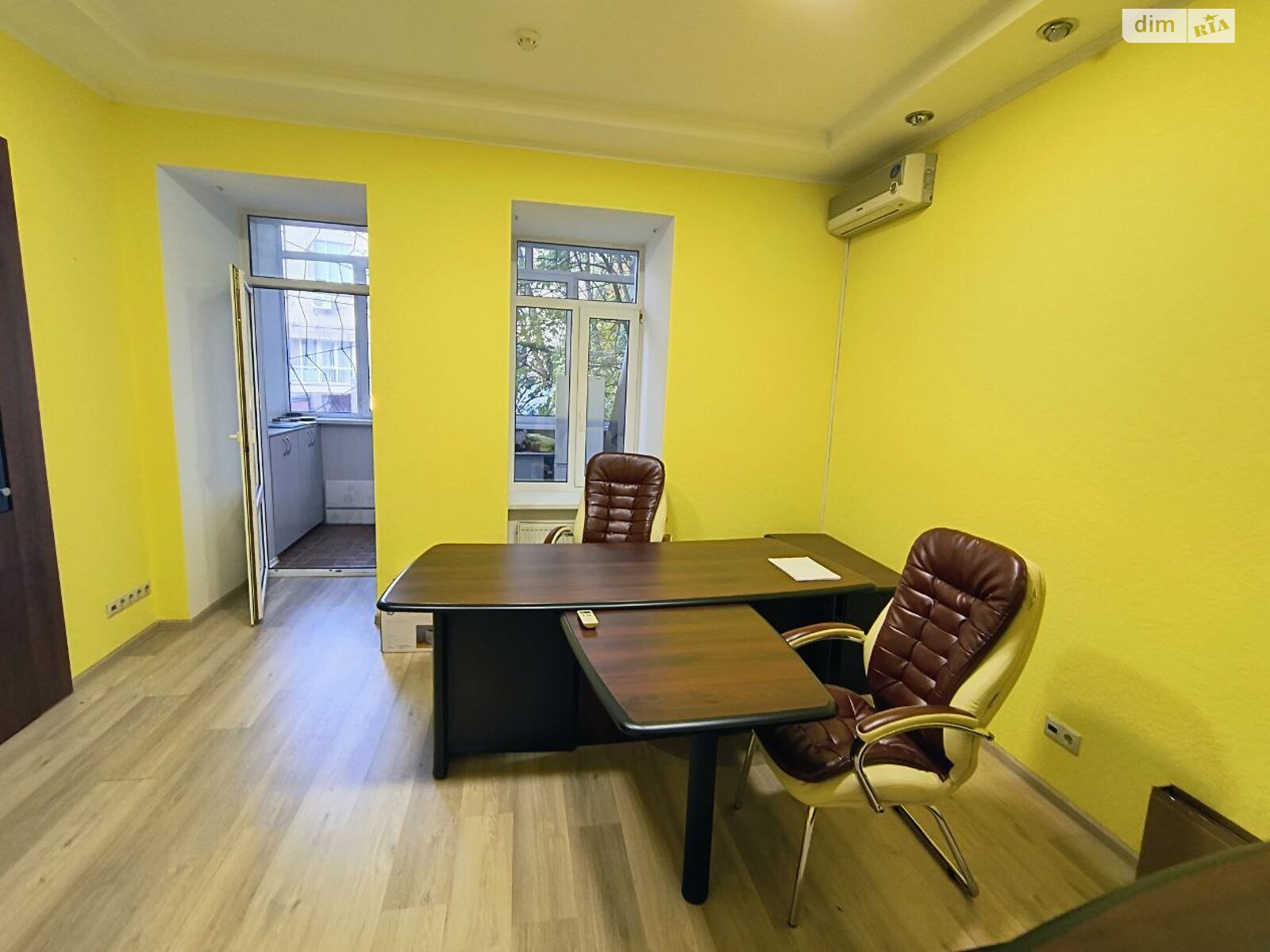 Оренда офісного приміщення в Києві, Лютеранська вулиця, приміщень - 10, поверх - 1 фото 1 Оренда офісного приміщення в Києві, Лютеранська вулиця, приміщень - 10, поверх - 1 фото 1