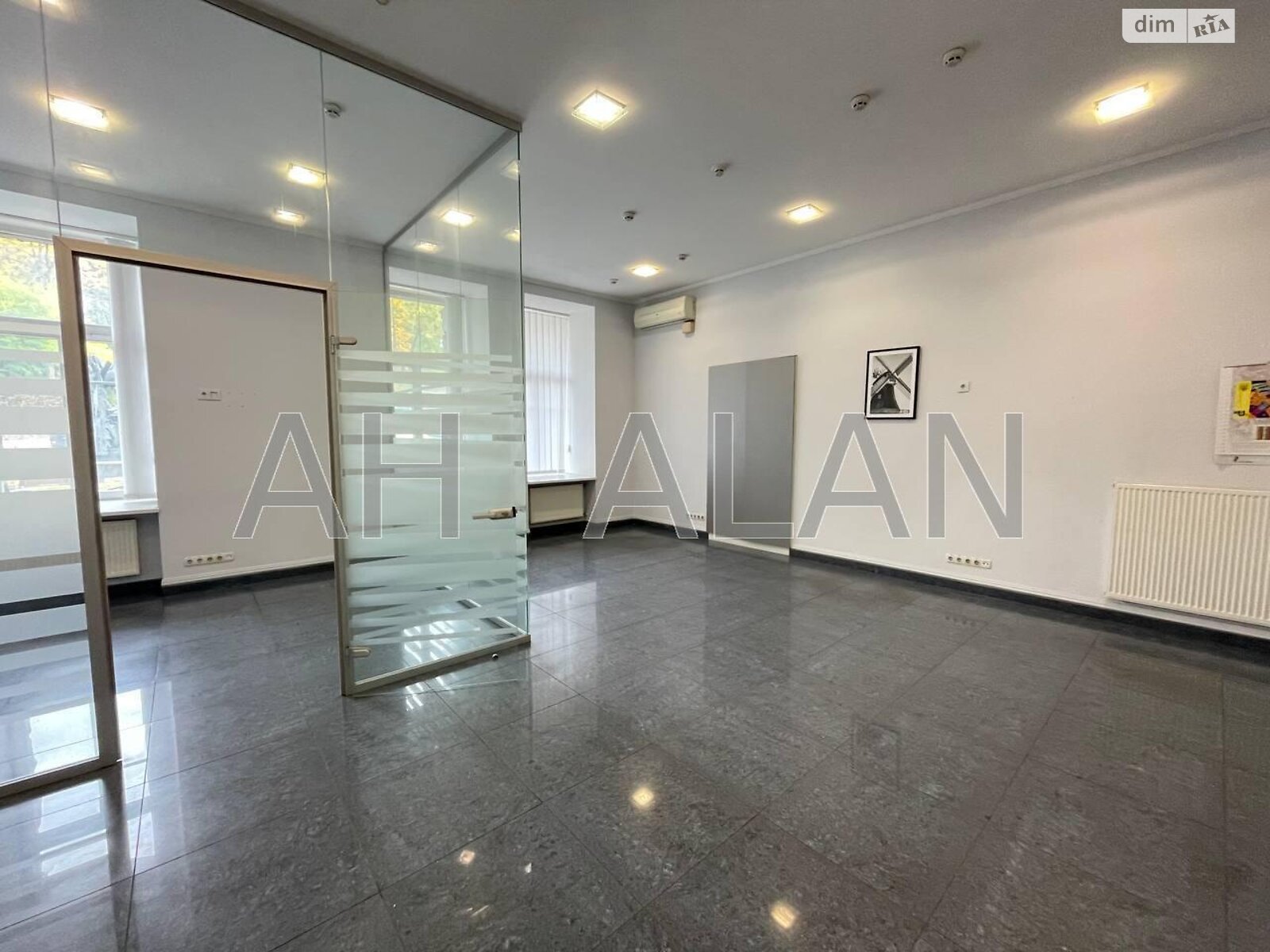 Оренда офісного приміщення в Києві, Музейний провулок, приміщень - 2, поверх - 1 фото 1 Оренда офісного приміщення в Києві, Музейний провулок, приміщень - 2, поверх - 1 фото 1