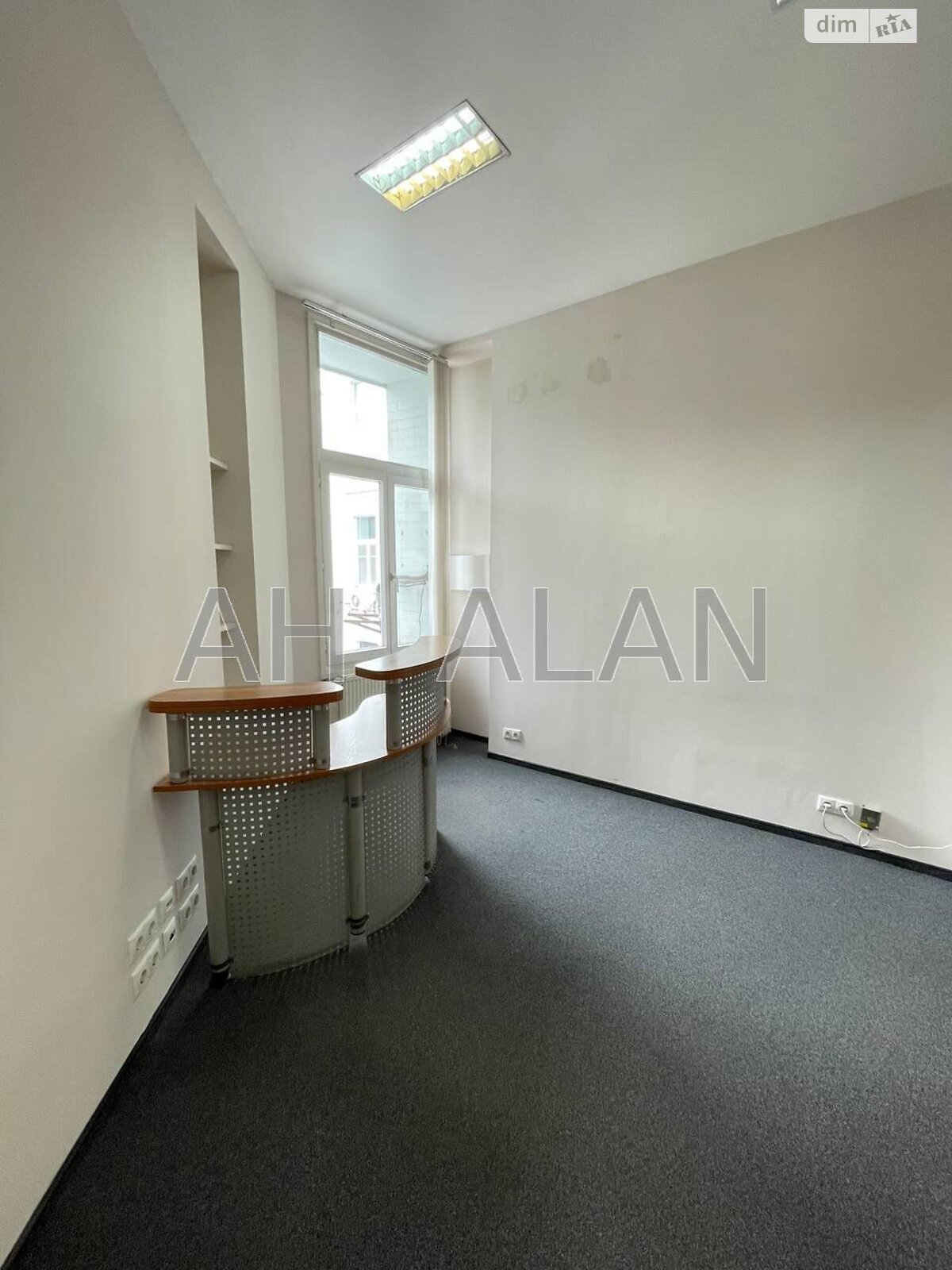 Оренда офісного приміщення в Києві, Музейний провулок, приміщень - 3, поверх - 6 фото 1 Оренда офісного приміщення в Києві, Музейний провулок, приміщень - 3, поверх - 6 фото 1