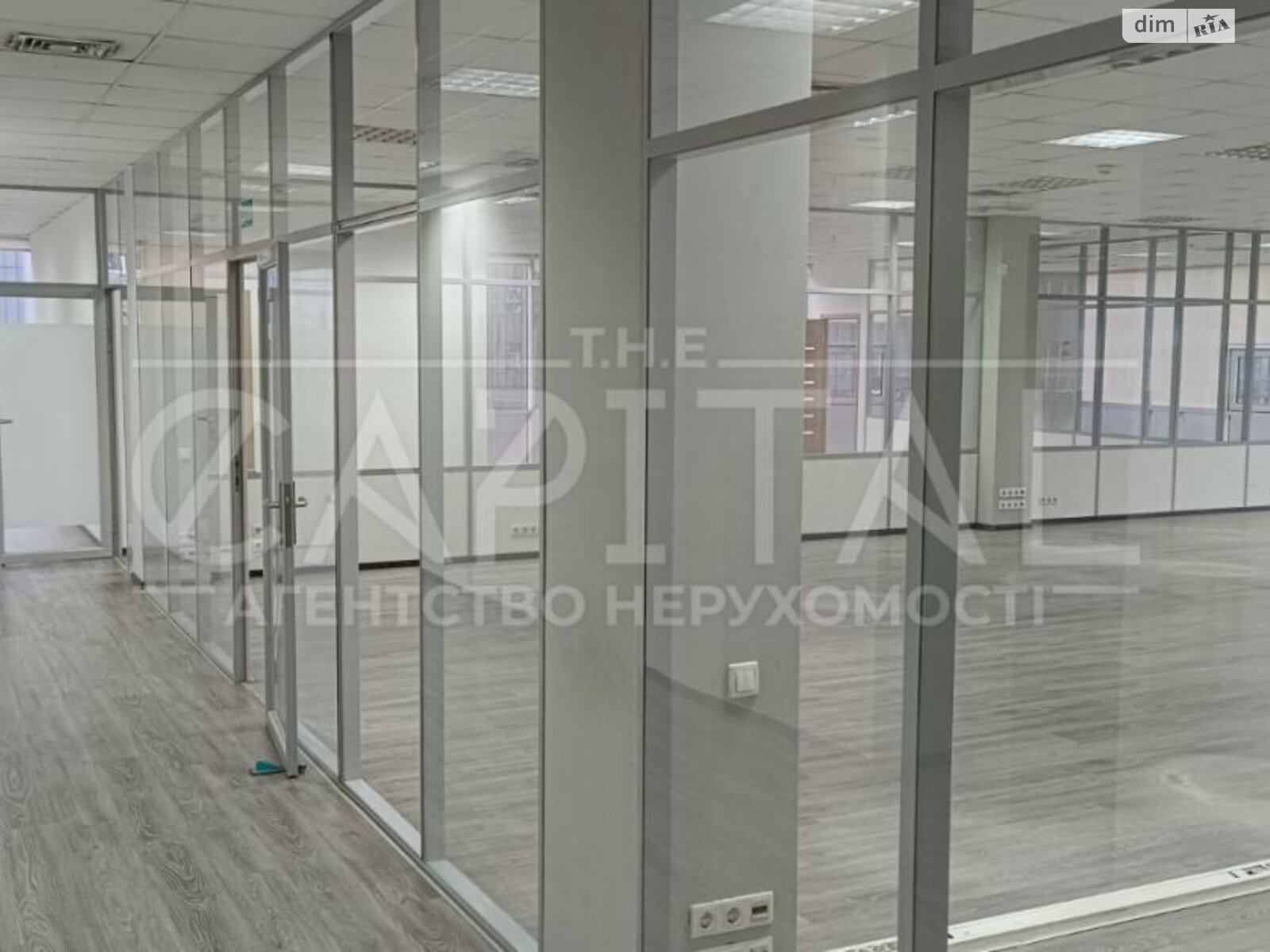 Аренда офисного помещения в Киеве, Нововокзальная улица 2, помещений -, этаж - 3 фото 1 Аренда офисного помещения в Киеве, Нововокзальная улица 2, помещений -, этаж - 3 фото 1